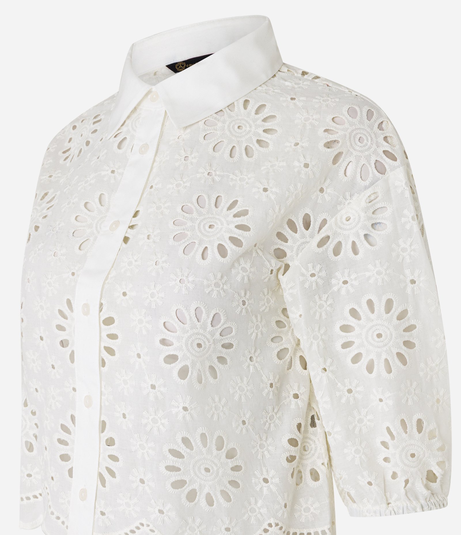 Camisa em Laise com Bordados nos Furos e Barra Nuvem Branco 7