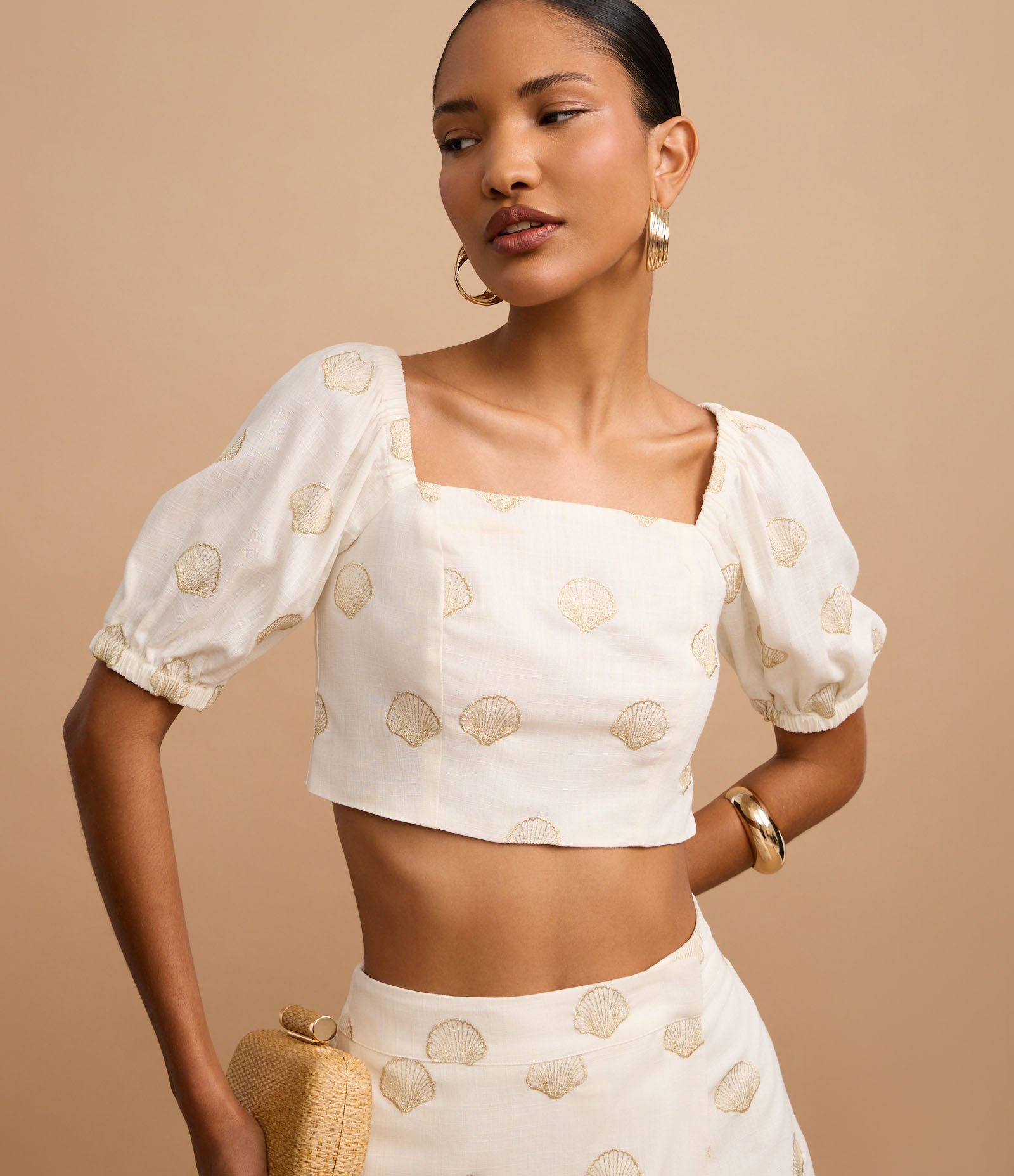 Blusa em Viscolinho com Manga Bufante e Bordado Conchas Branco 5