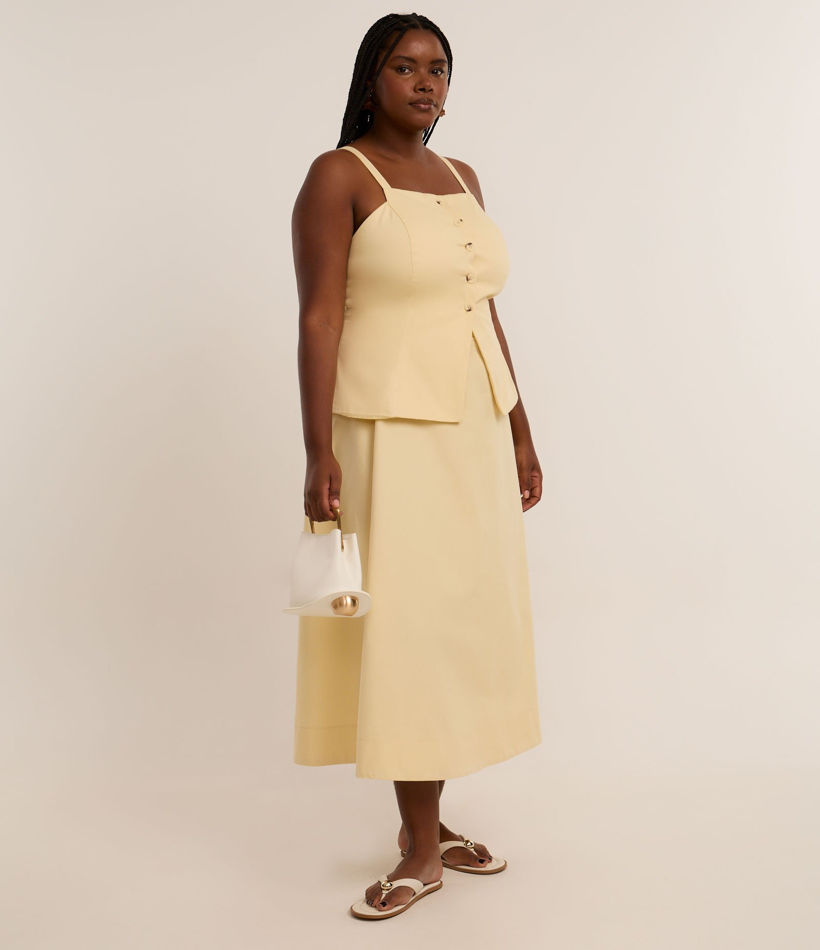 Blusa Regata Alongada em Sarja com Botões Curve & Plus Size Amarelo 2