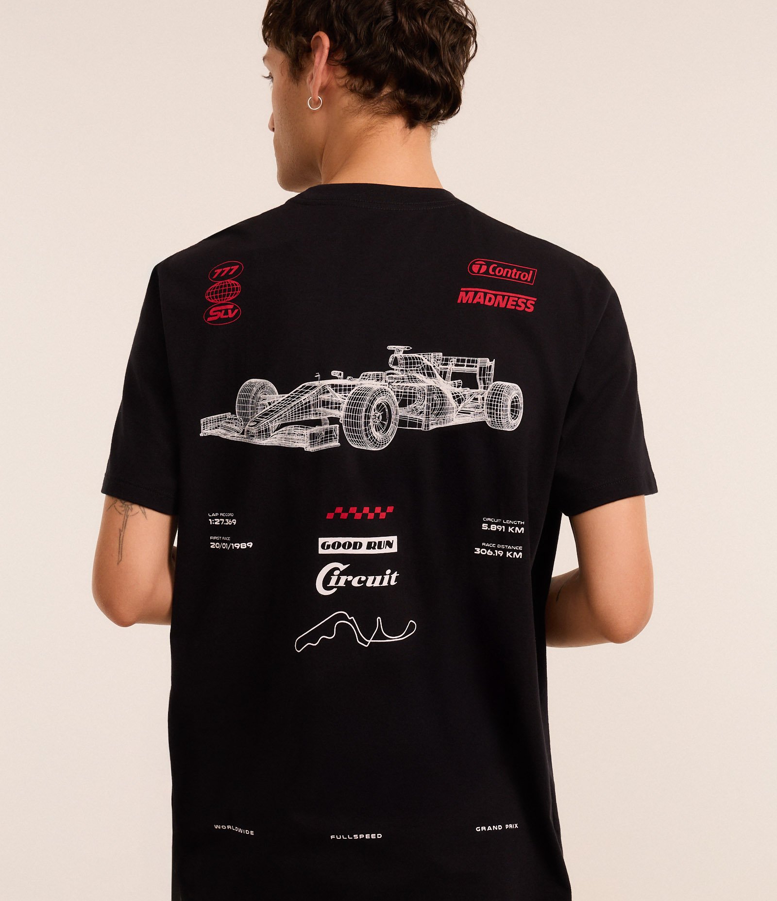 Camiseta Comfort em Algodão com Estampa Automobilismo e Lettering 1