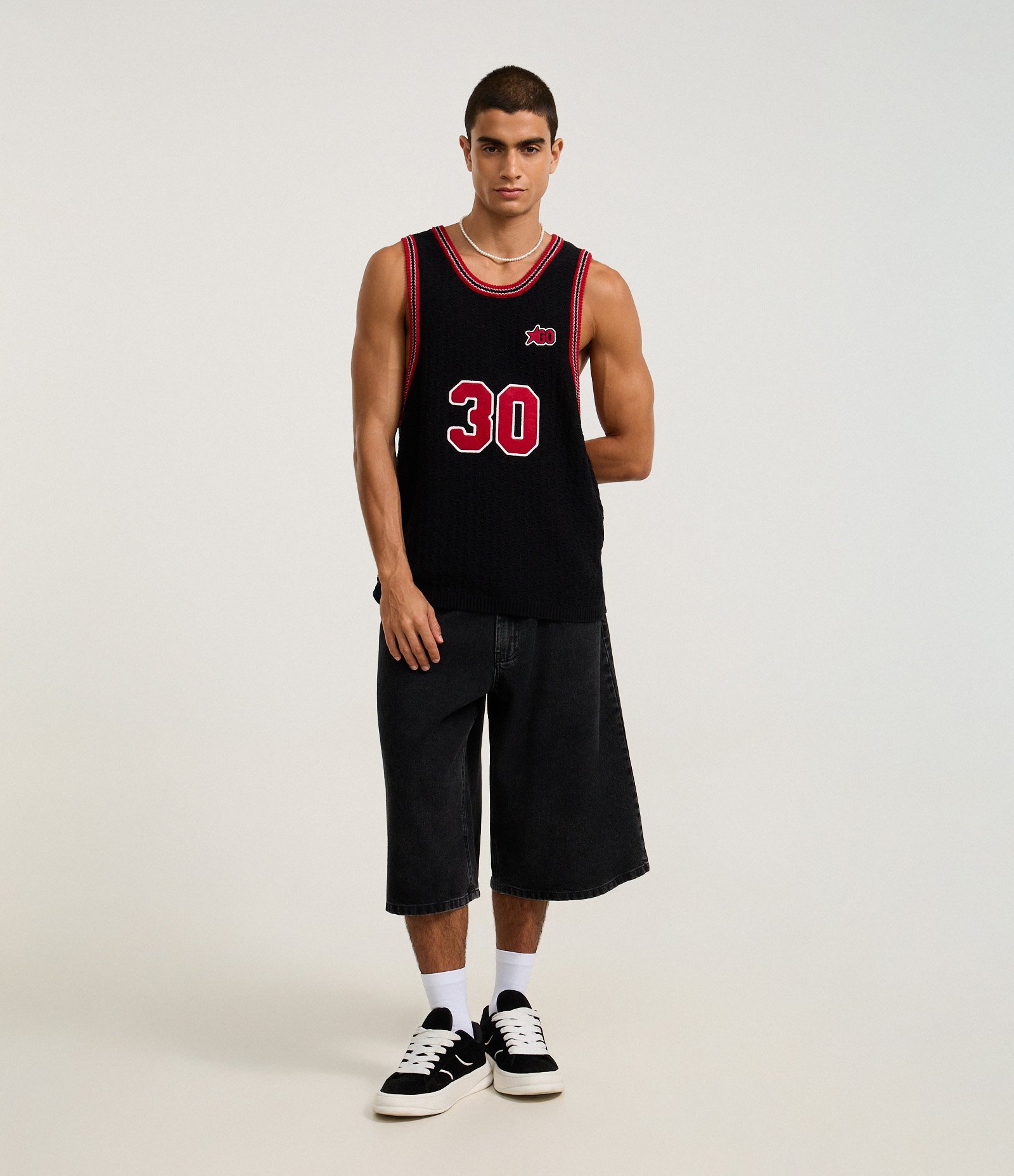 Regata Sportcore em Tricô com Número 30 e Viés Contrastante Preto 2