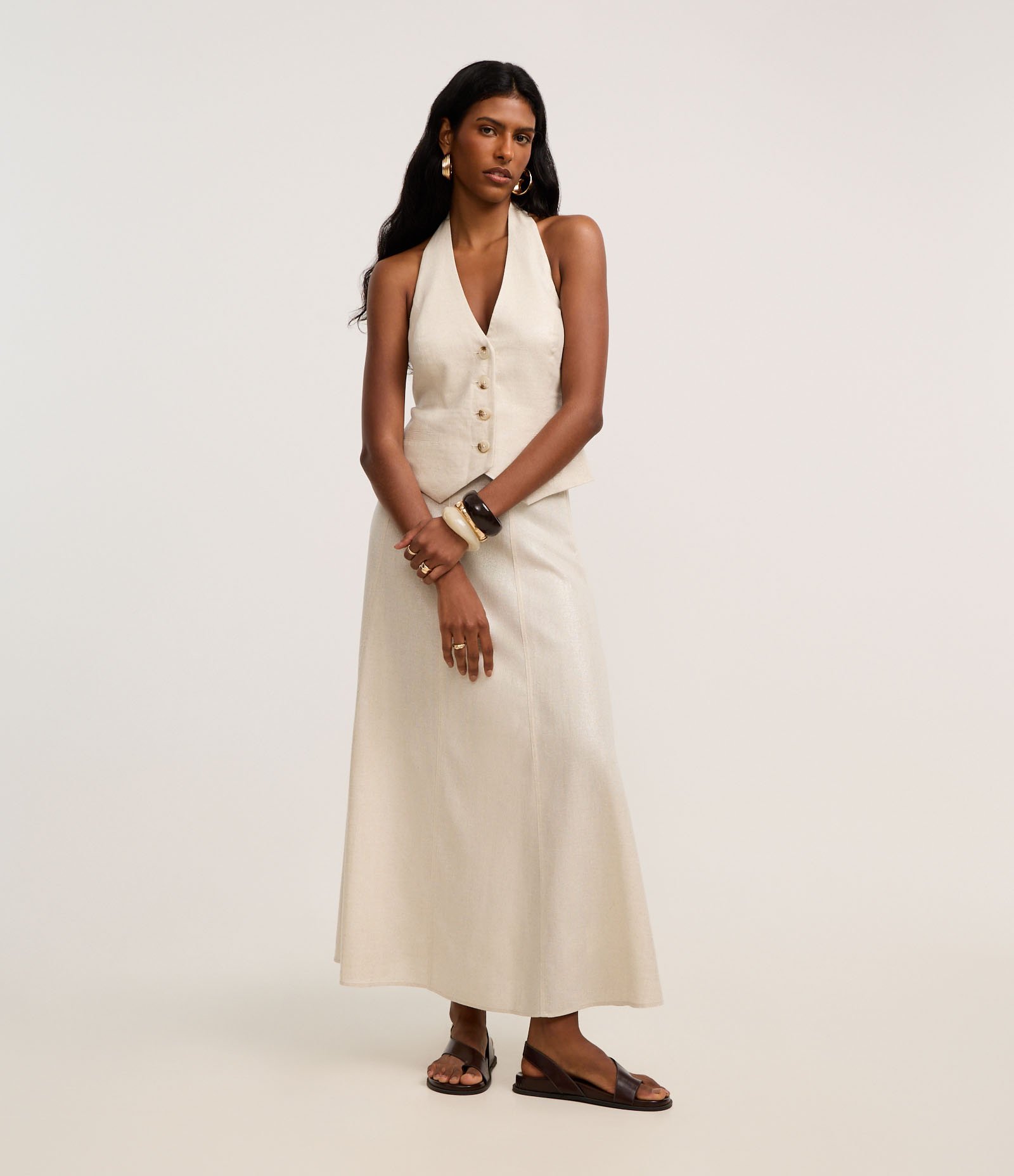 Saia Reta Midi em Viscolinho com Costura Aparente no Recorte Bege 1