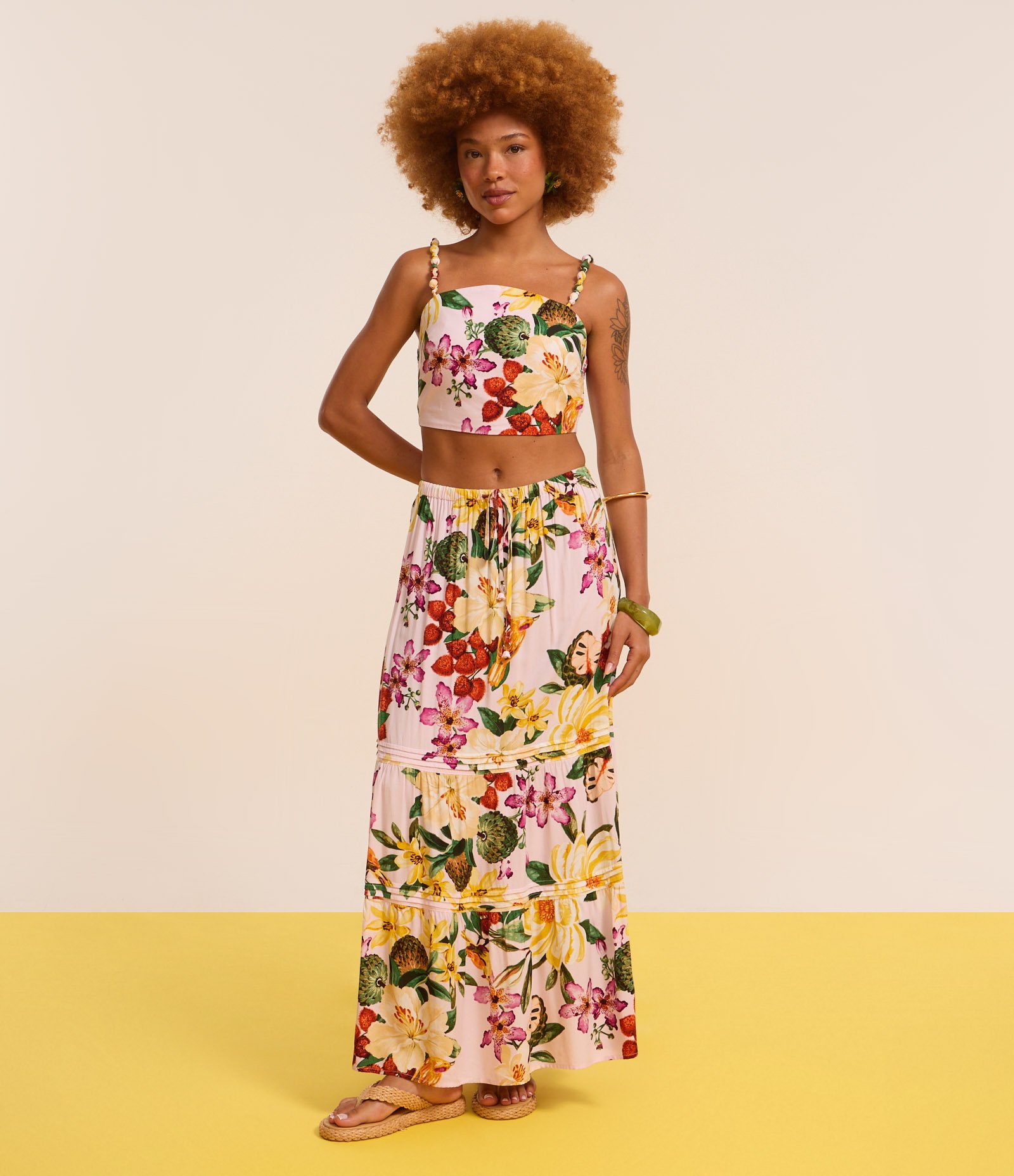 Saia Evasê Long Midi em Viscose com Estampa Floral Multicores 6
