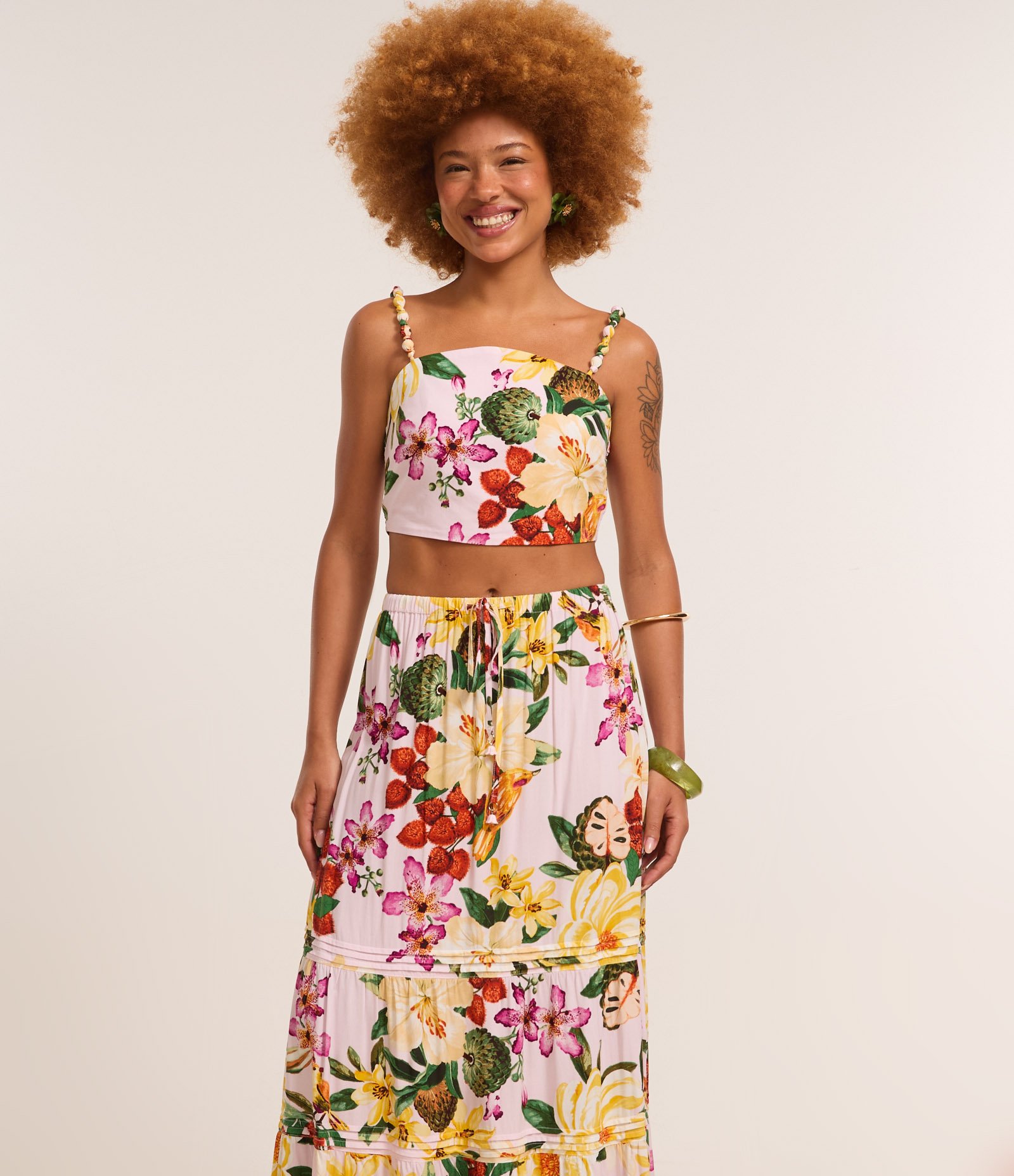 Saia Evasê Long Midi em Viscose com Estampa Floral Multicores 2