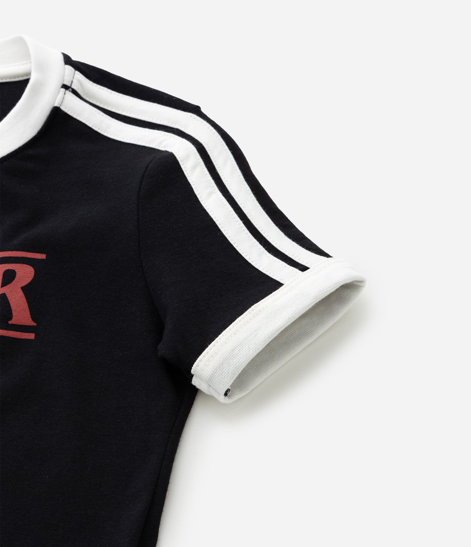 Camiseta Infantil com Estampa Lettering Stranger Things - Tam 5 A 14 Anos Preto 4