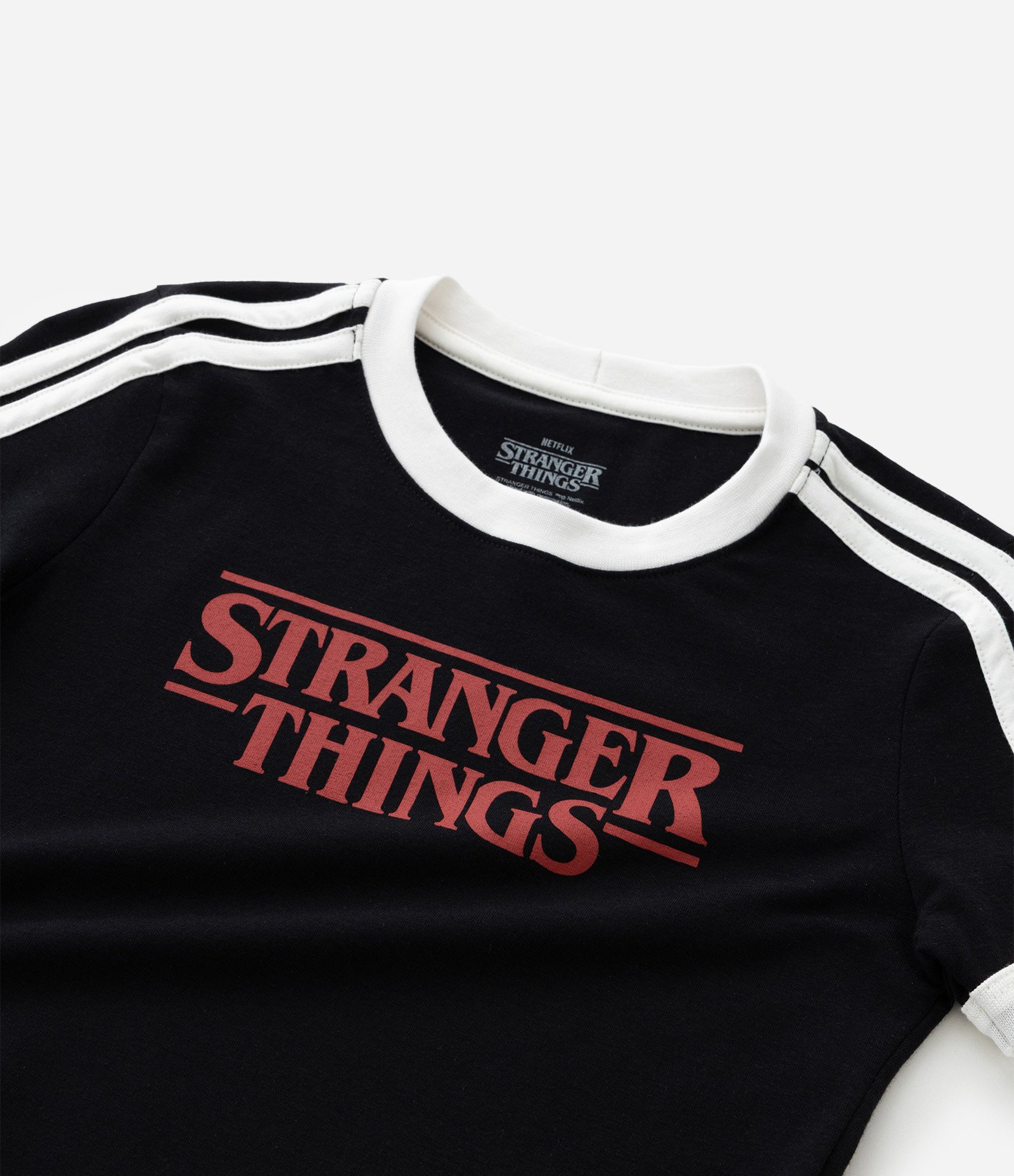 Camiseta Infantil com Estampa Lettering Stranger Things - Tam 5 A 14 Anos Preto 5