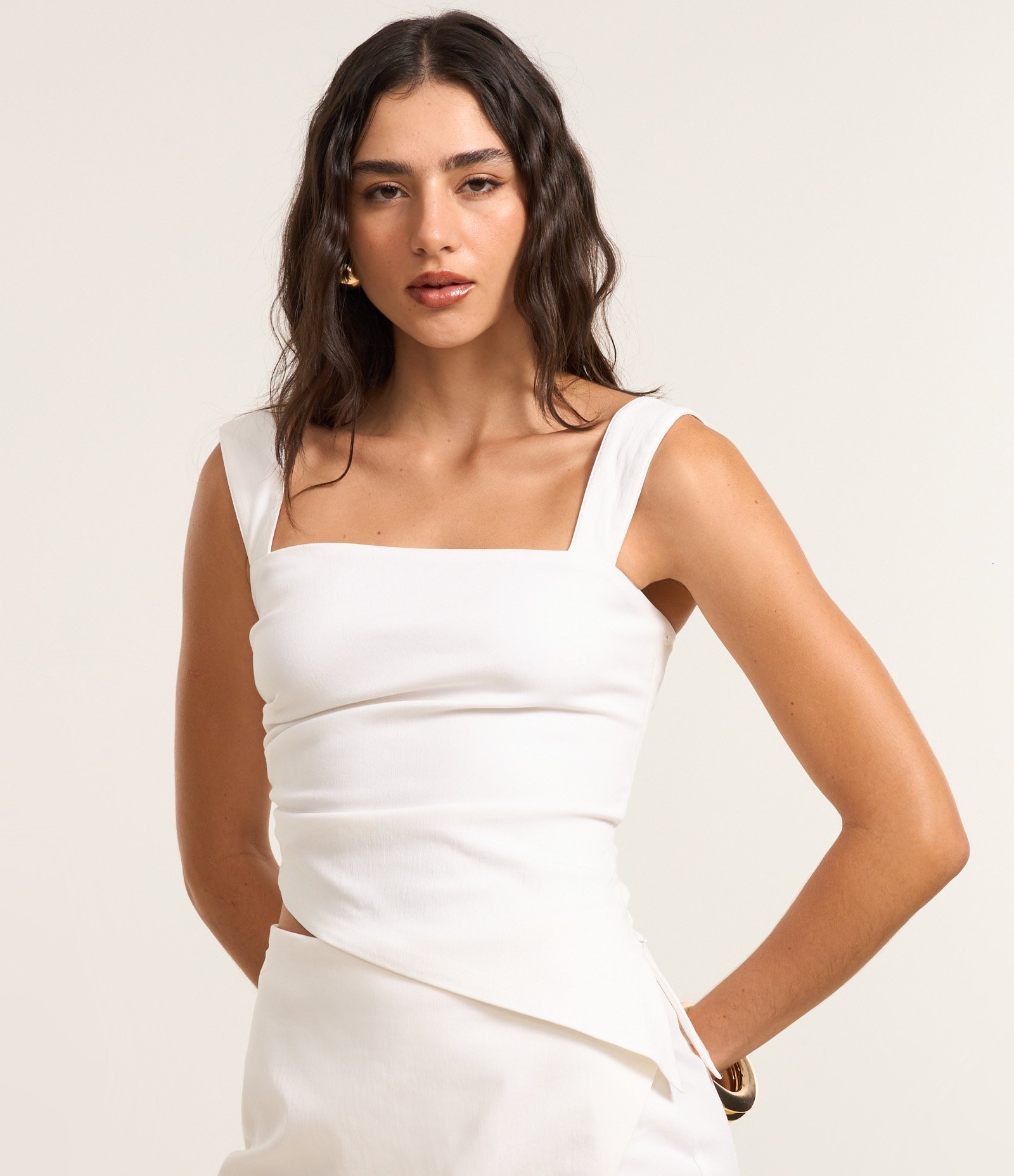 Blusa Alongada em Bengaline com Barra Assimétrica Branco 1