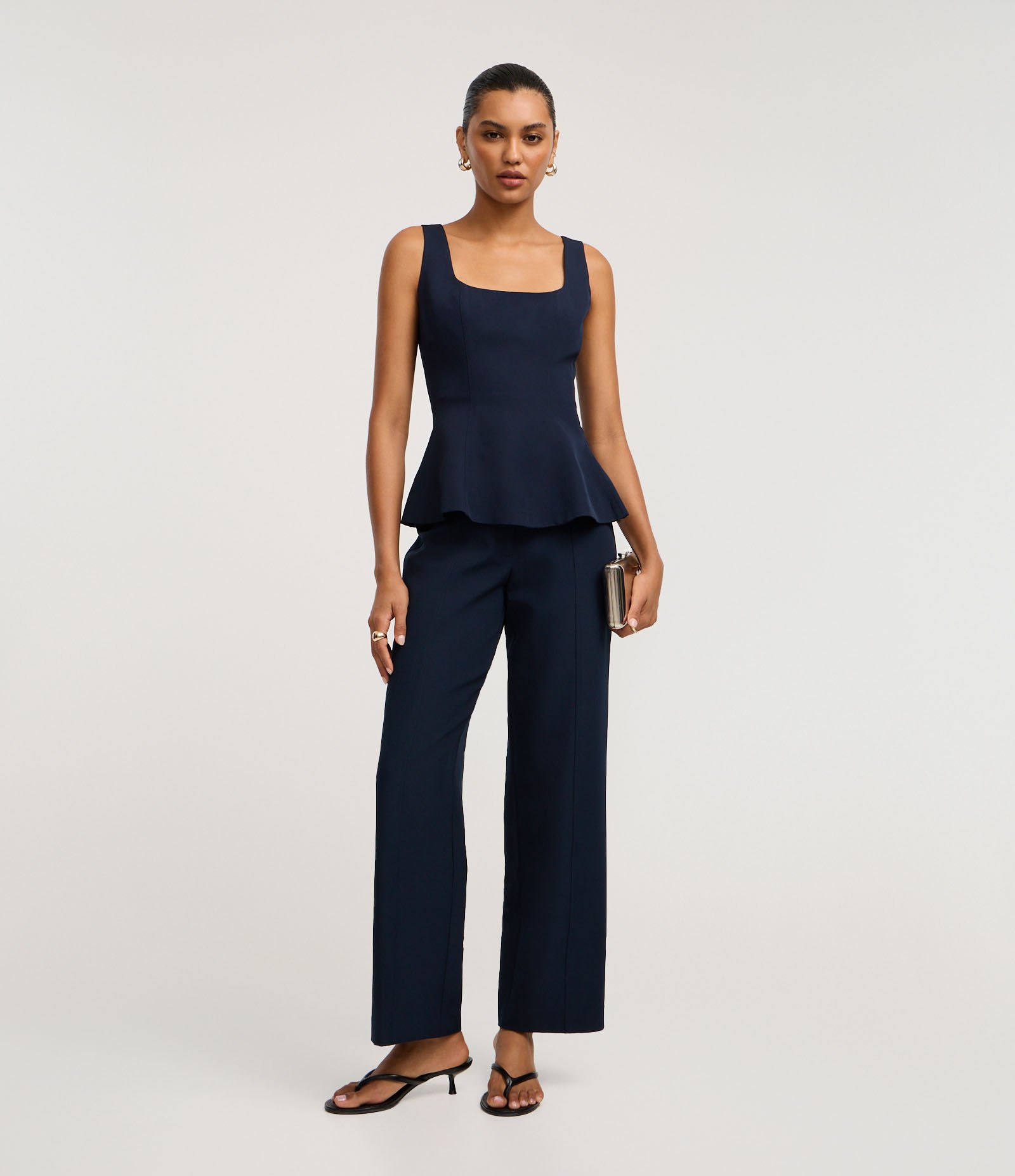 Blusa Alfaiatada com Decote Quadrado e Alça Larga Azul 2