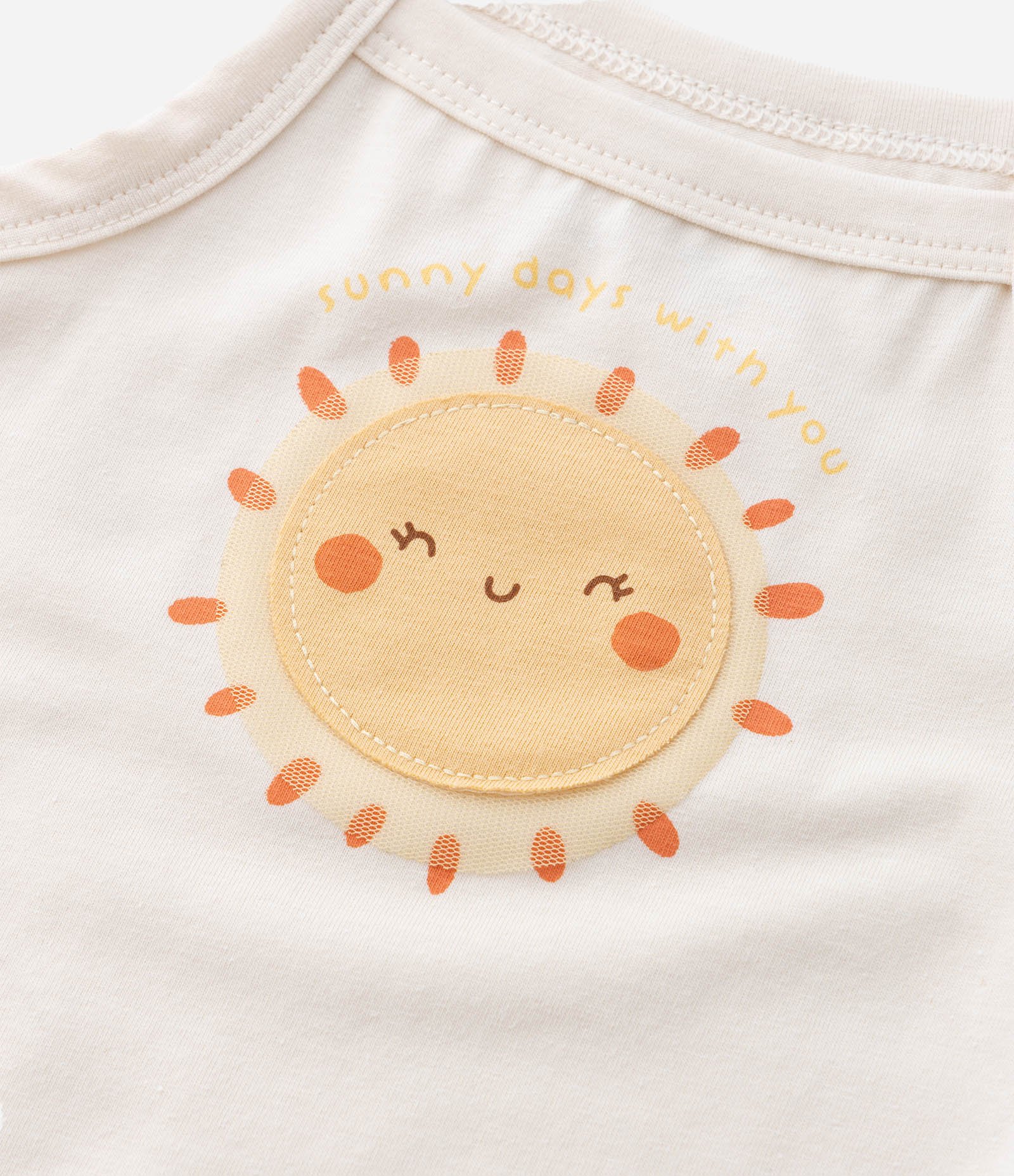 Conjunto Infantil com Estampa Solzinho e Flores - Tam 0 a 18 meses Bege 13