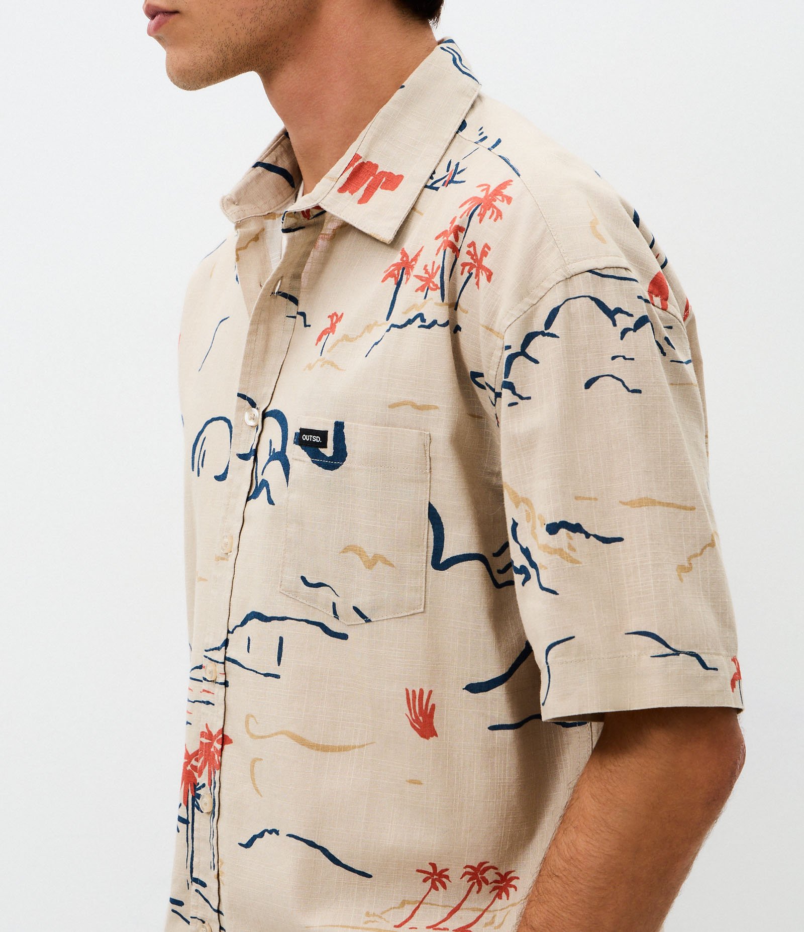 Camisa Relaxed em Algodão Tecido Diferenciado com Estampa Fil a Fil Abstrata Palmeira Bege 4