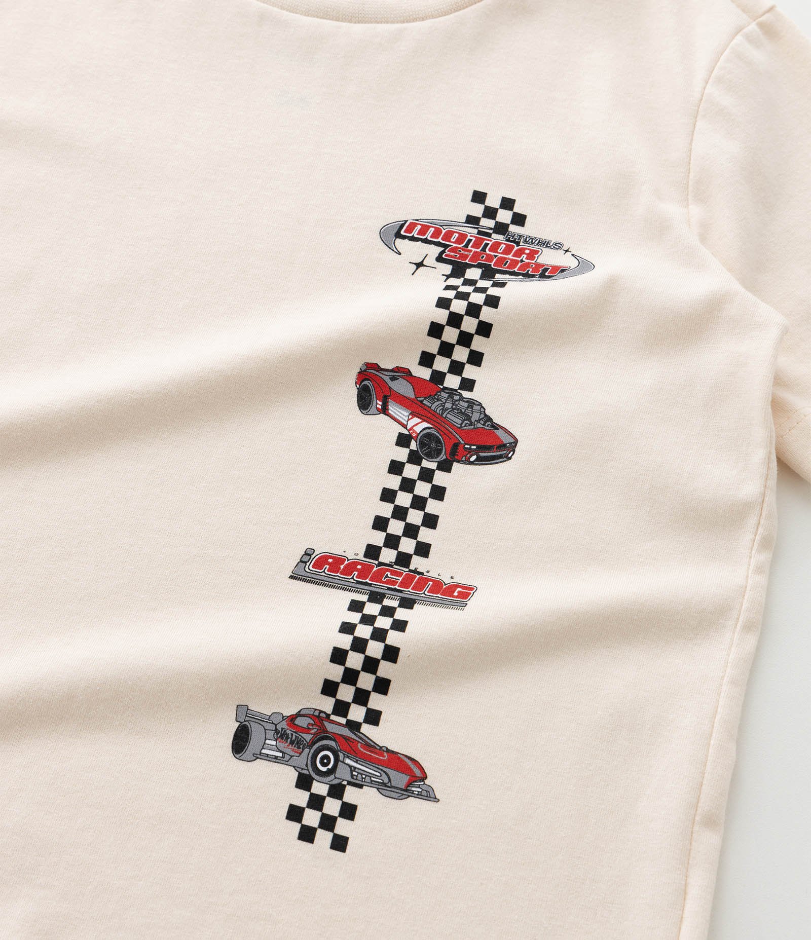Camiseta Infantil com Luvinhas e Estampa Hot Wheels - Tam 3 a 10 Anos Bege 5