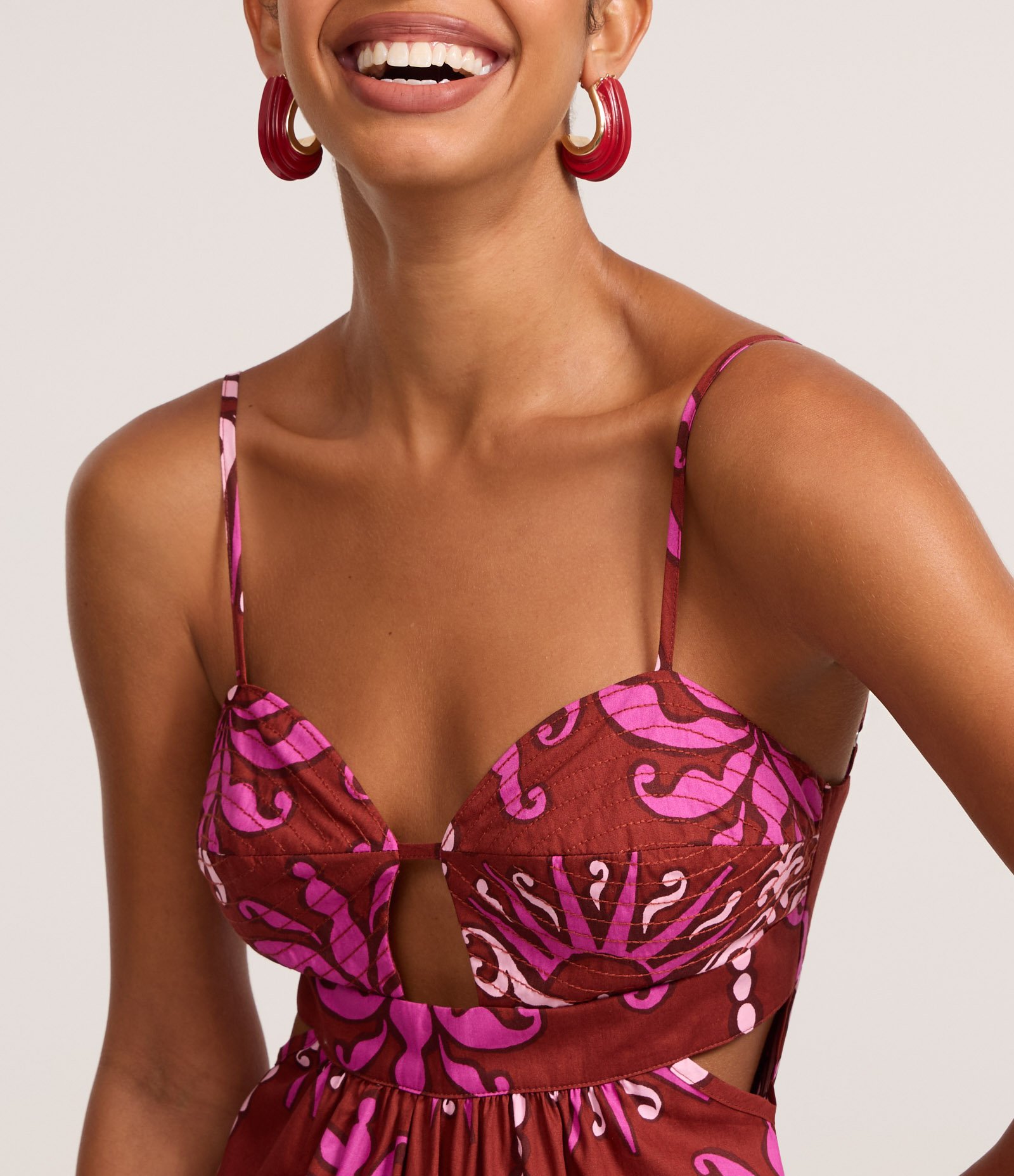 Vestido Evasê de Alça em Tricoline com Estampa Arabesco Vermelho 3