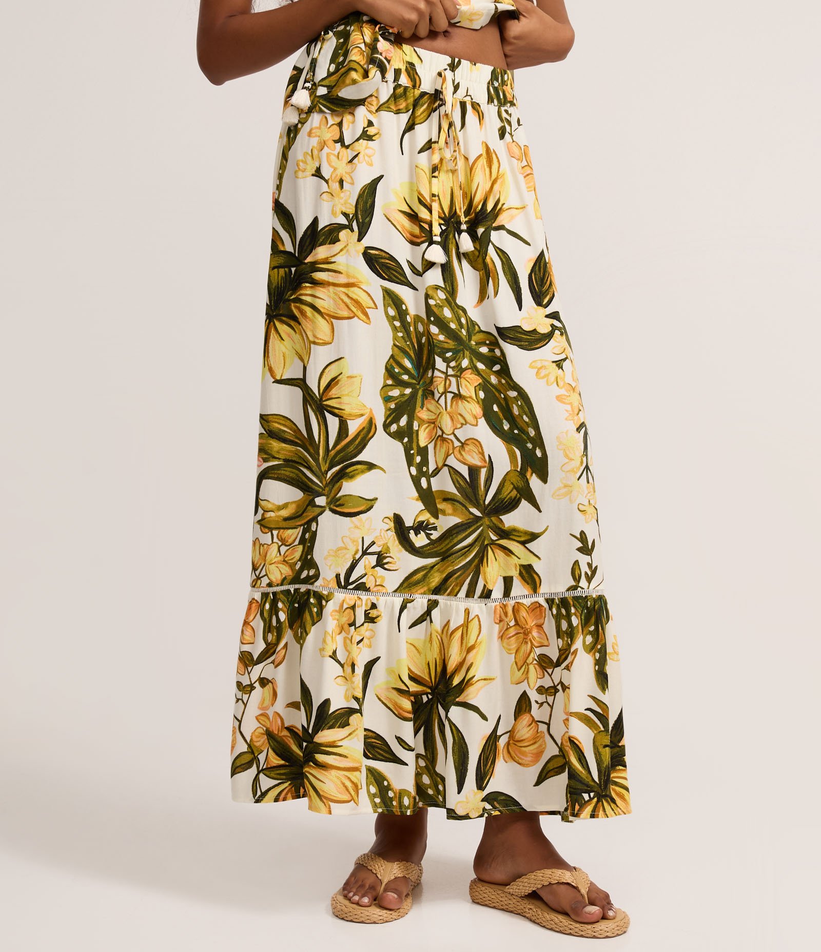 Saia Long Midi em Cambraia com Estampa de Begônias Branco 2