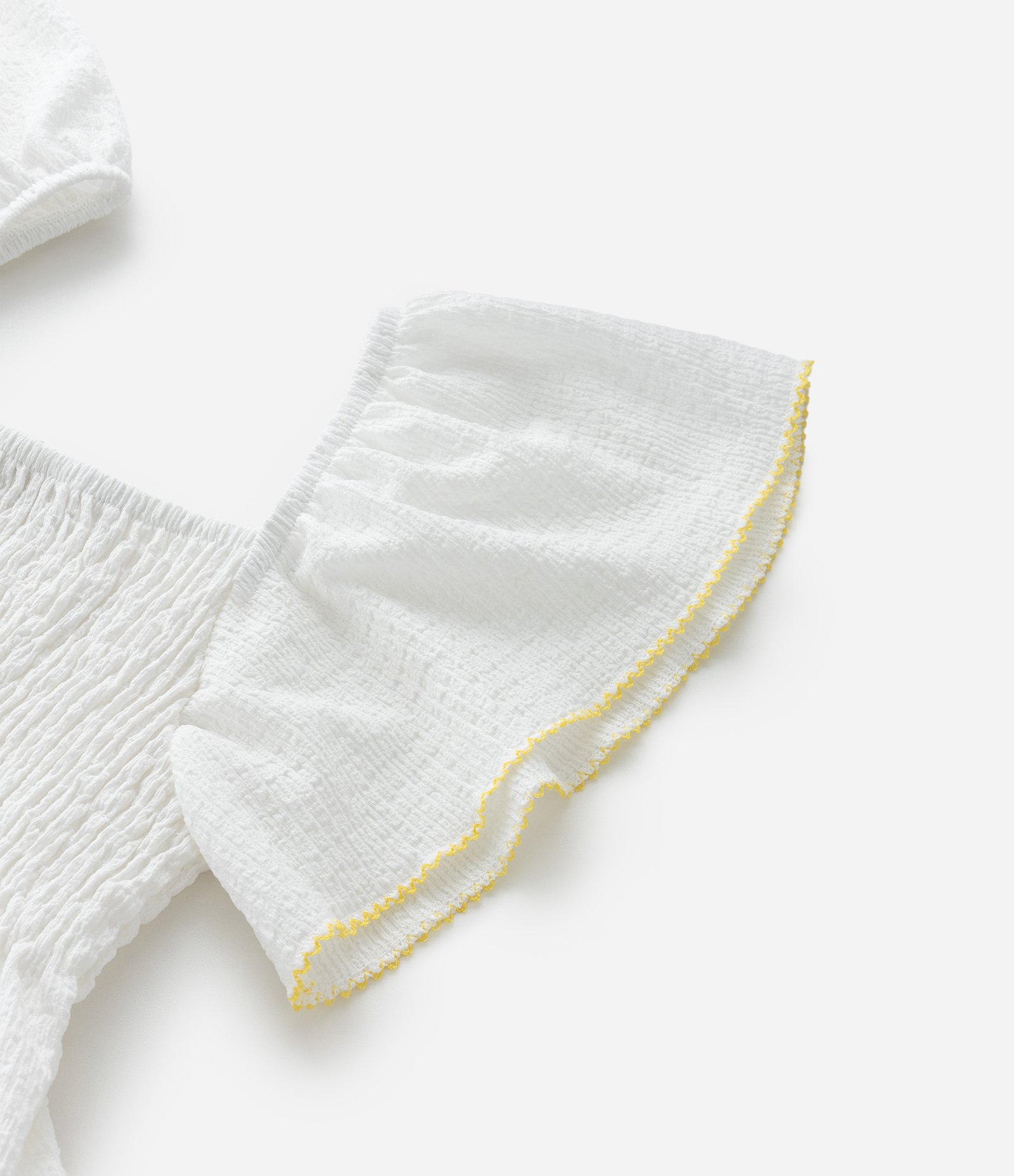 Blusa Infantil com Babados e Viés Contrastante - Tam 7 a 14 Anos Branco 6