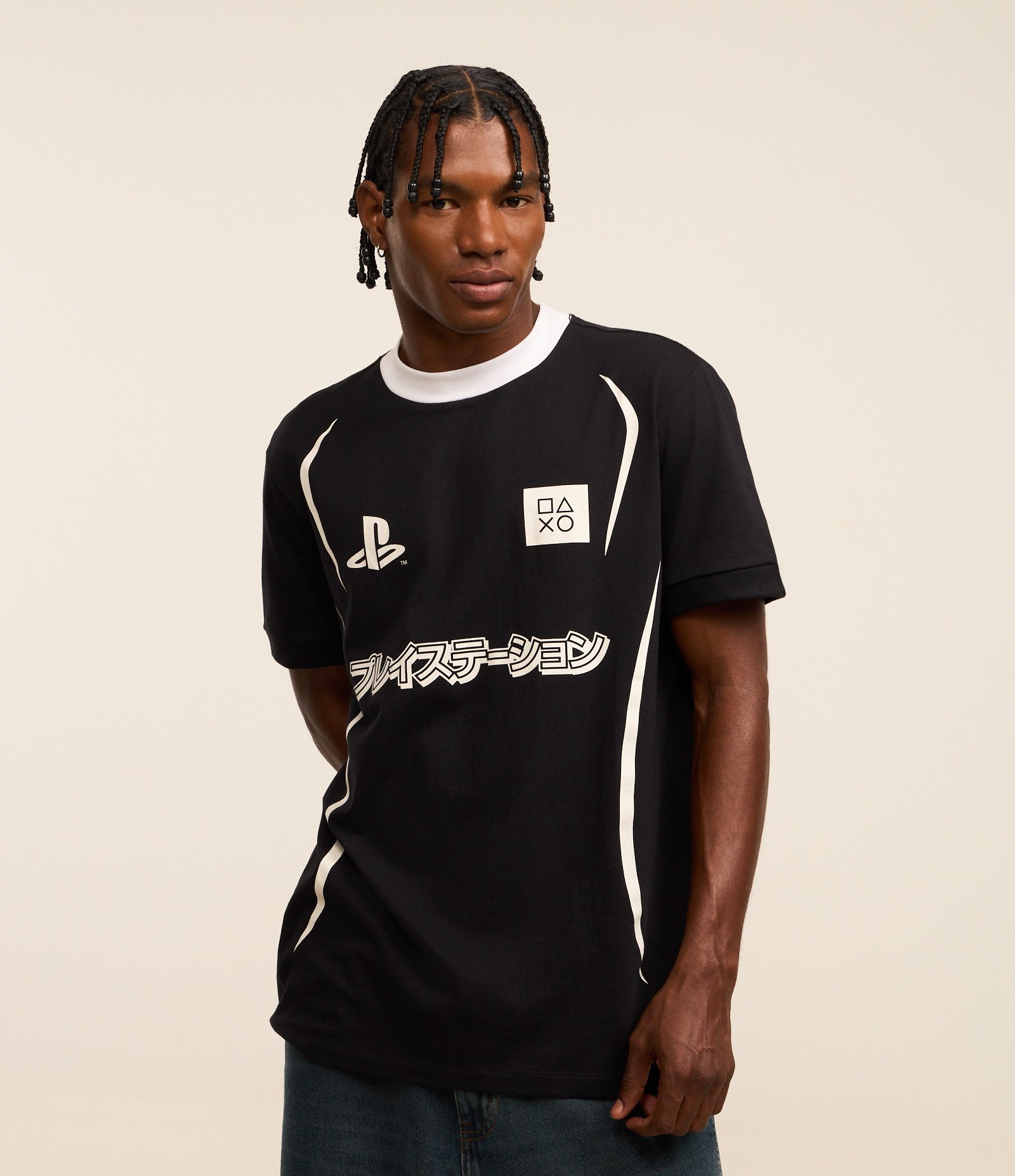 Camiseta Comfort em Algodão com Estampa Play Station Preto 1