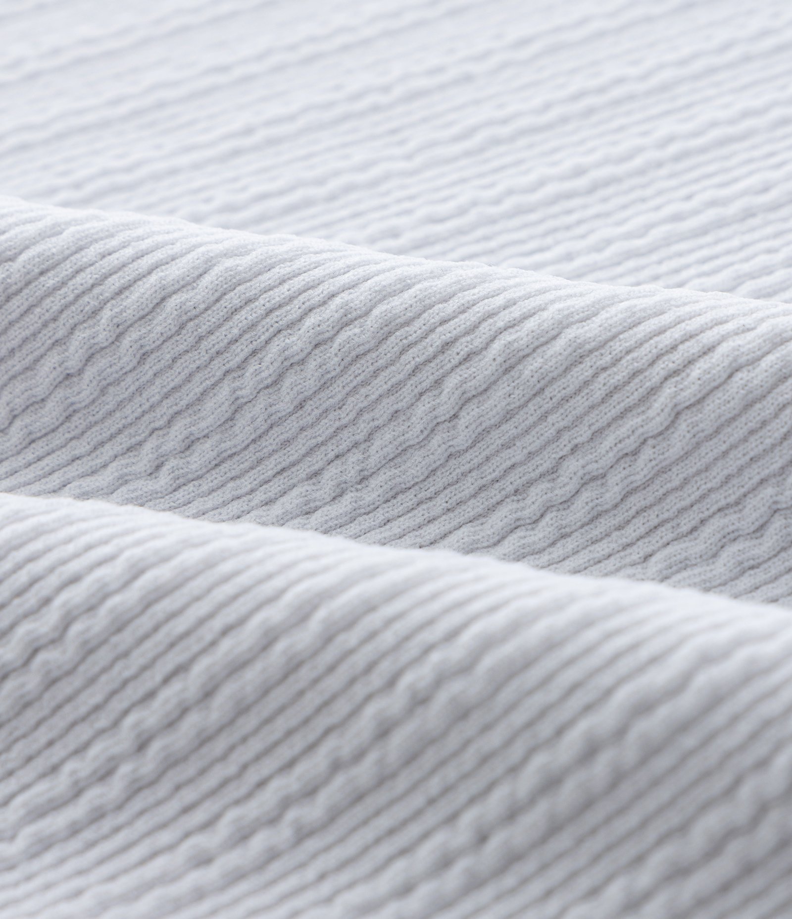 Camiseta Slim com Textura Vertical Cinza 10