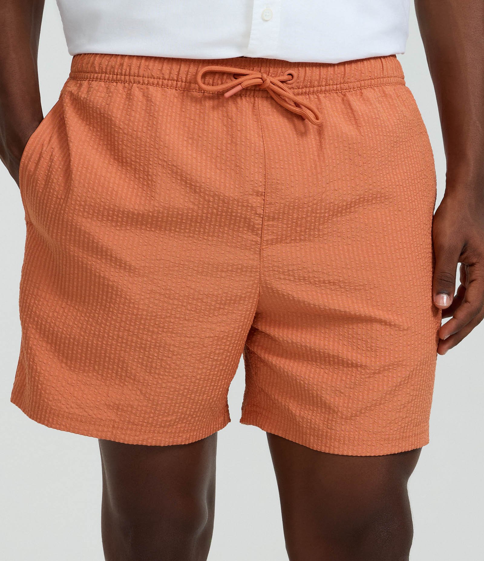 Bermuda de Praia em Anarruga com Textura Laranja 2