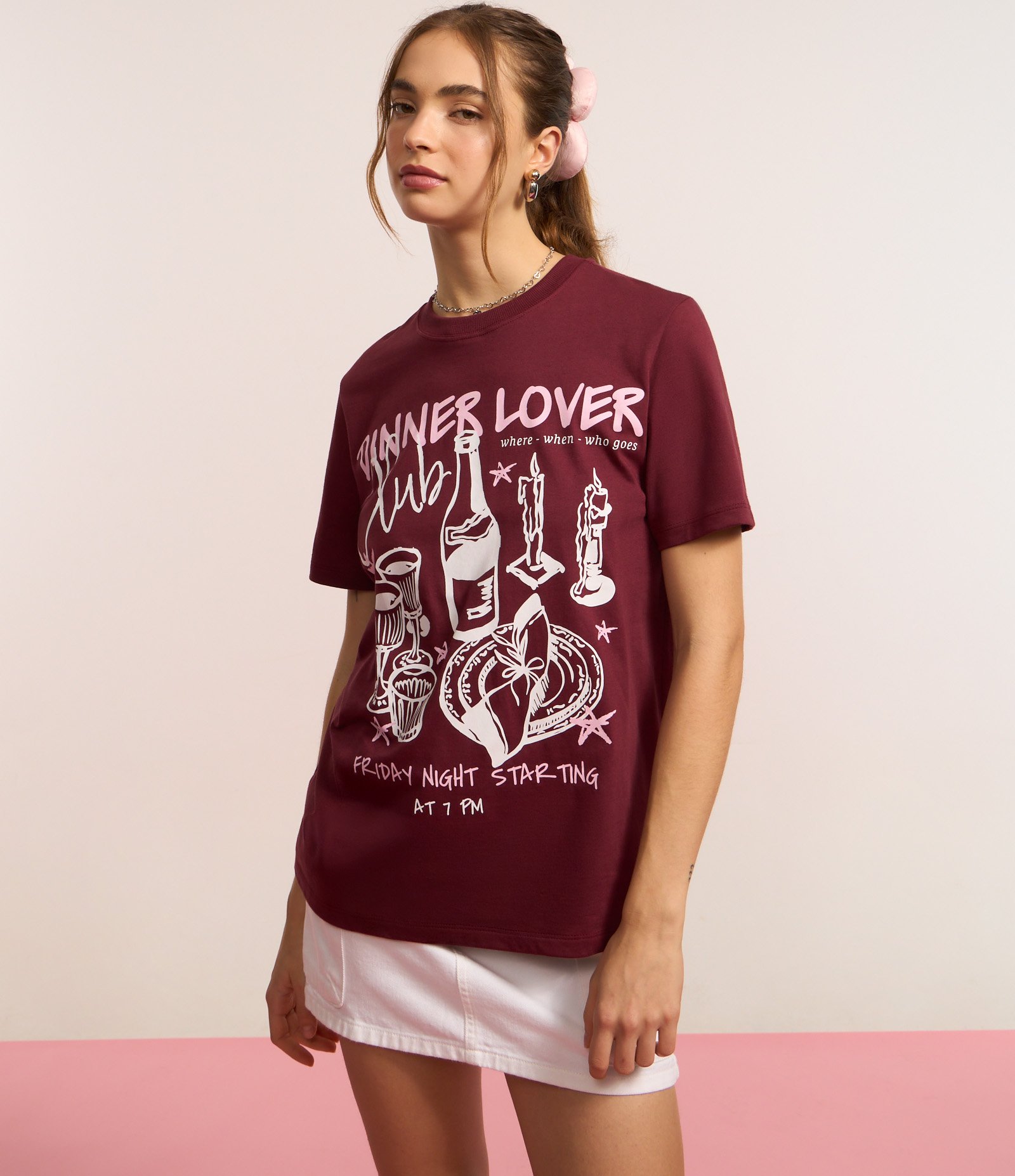 Camiseta Alongada em Algodão com Estampa Dinner Lover Bordô 4