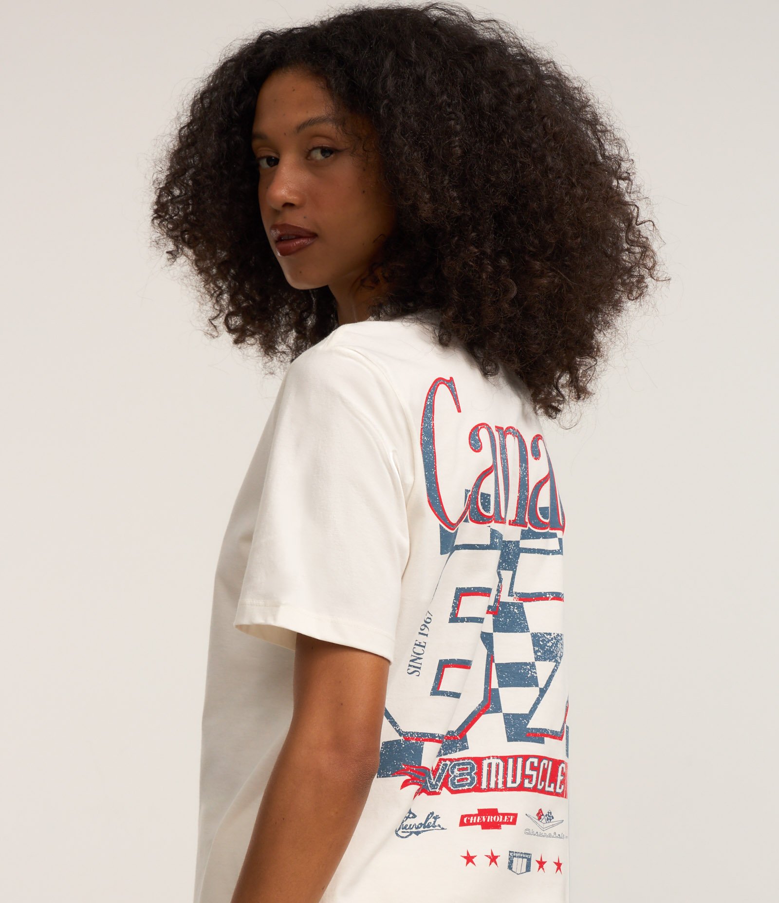 Camiseta Alongada em Algodão com Estampa Frente e Costas Camaro Branco 4