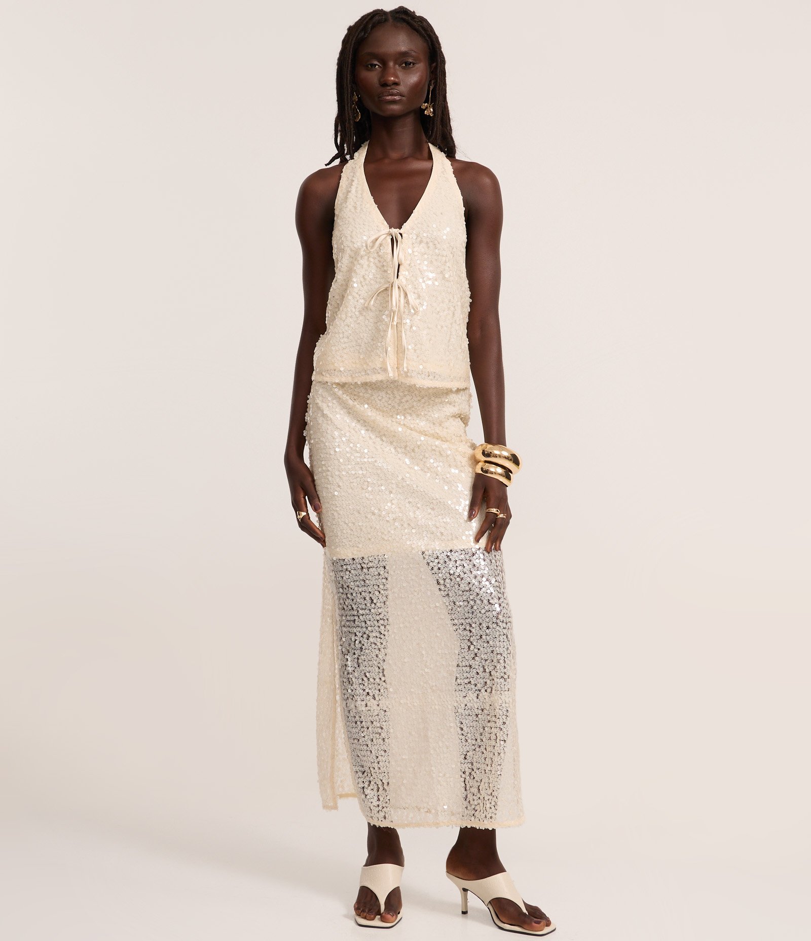 Blusa Frente Única em Paetê com Decote em V e Amarração Prata 2