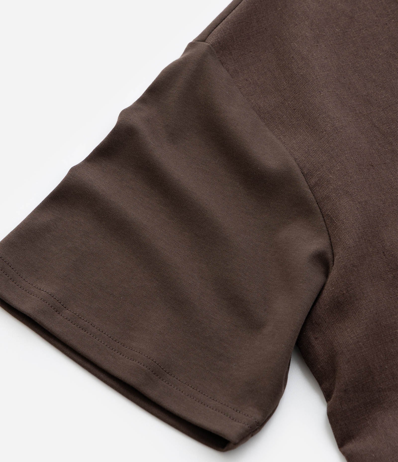 Camisa Polo Boxy em Linho e Malhão Marrom 12