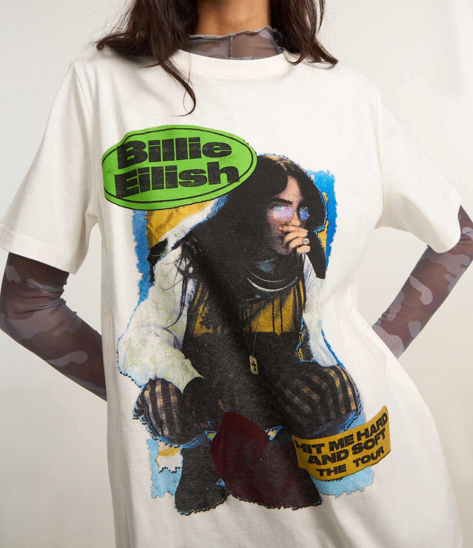 Camiseta Alongada em Algodão com Estampa Billie Eilish Branco 3