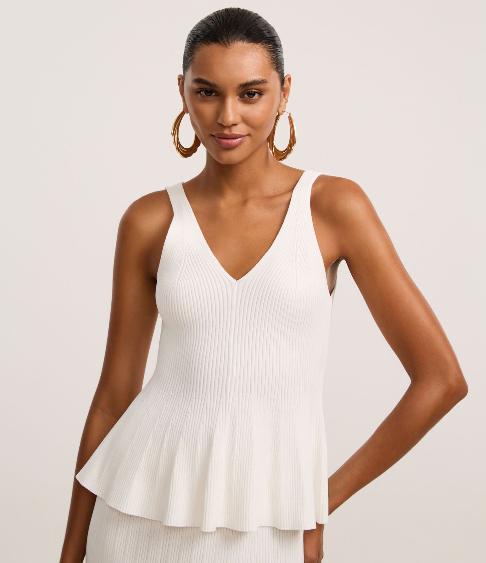 Blusa Peplum em Tricô com Decote V e Alça Larga Off White 1