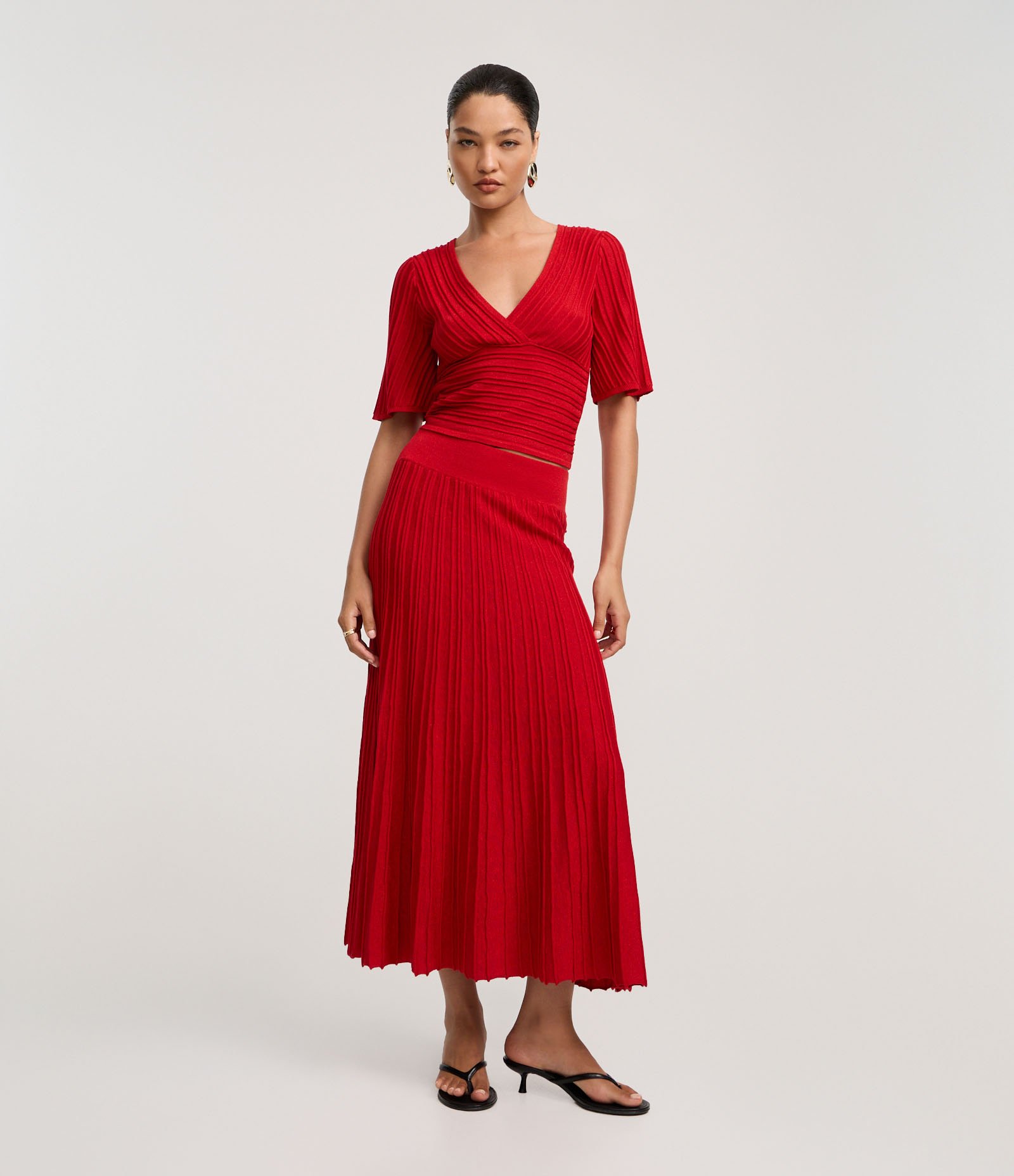 Blusa Texturizada em Tricô com Decote V e Fio Metalizado Vermelho 2