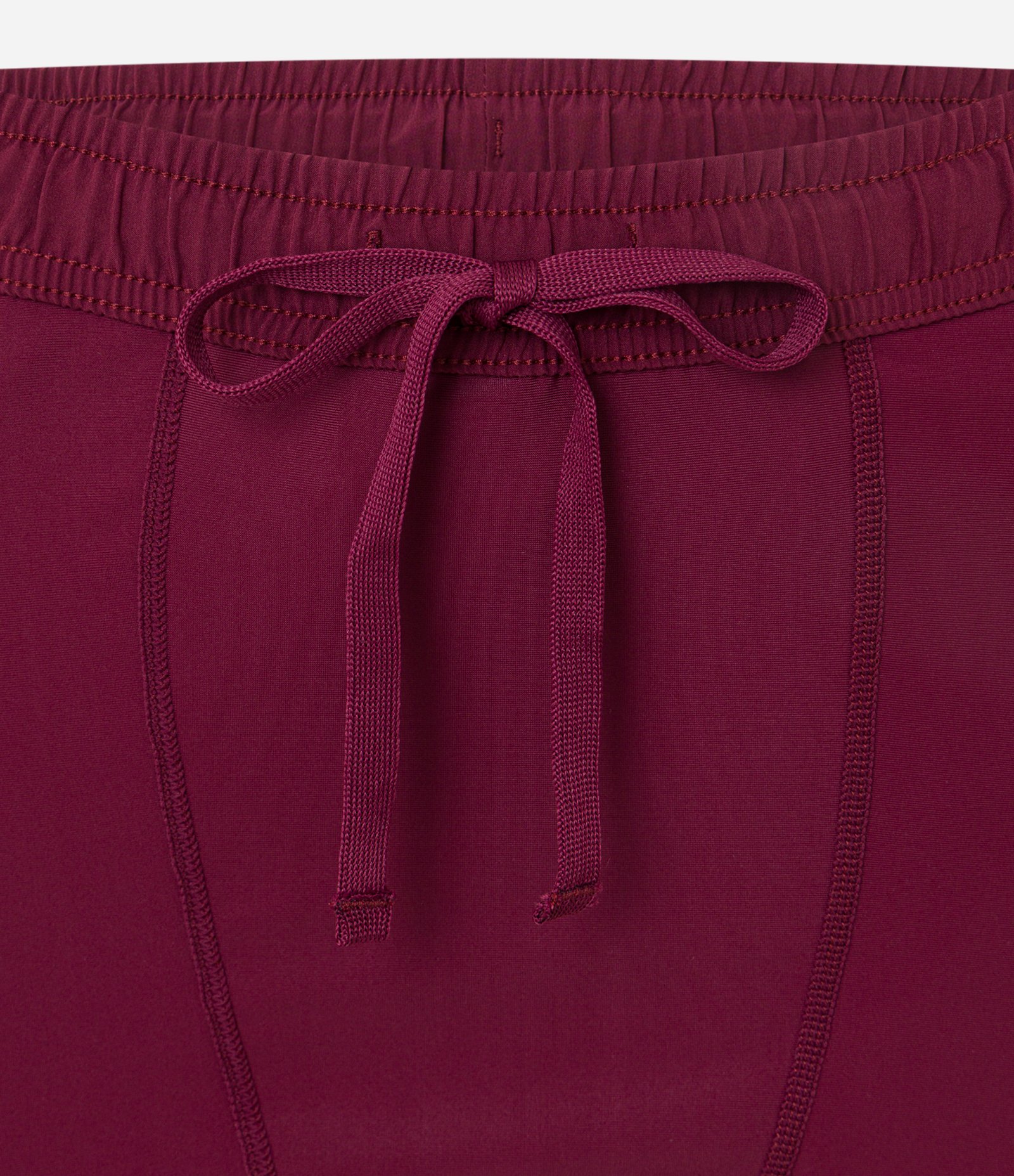 Bermuda Esportiva com Short de Compressão Bordo 7