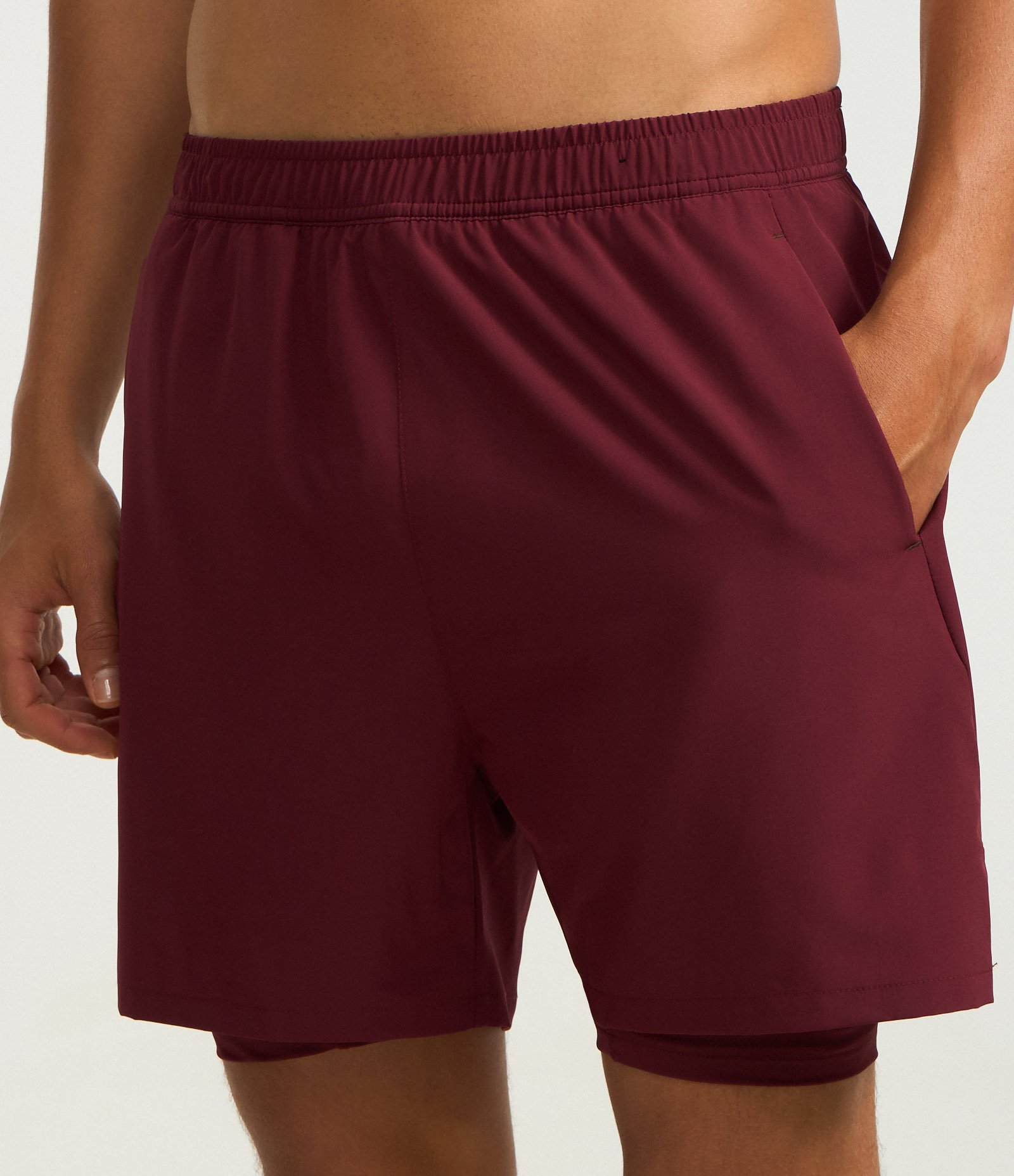 Bermuda Esportiva com Short de Compressão Bordo 2
