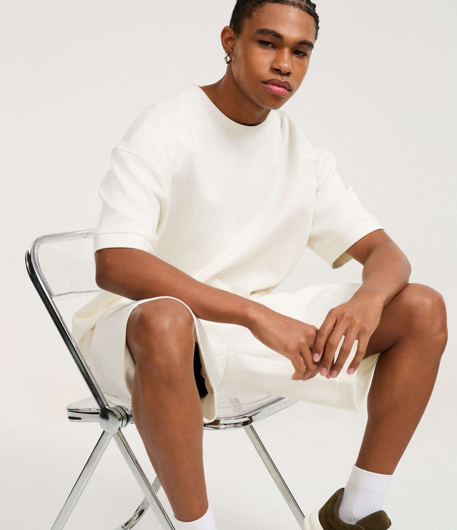 Camiseta Oversized em Moletinho com Cava Deslocada Branco 3