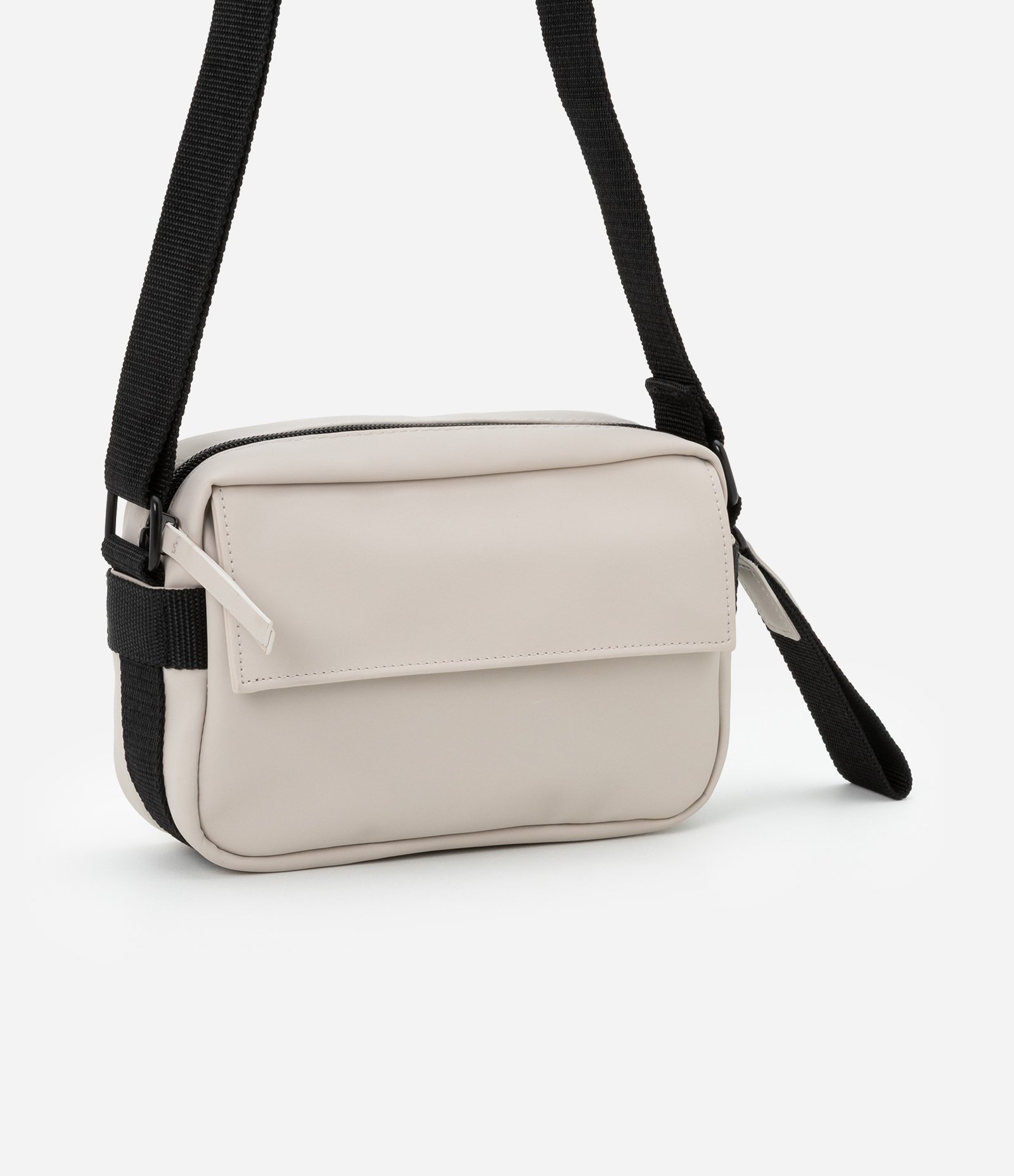 Bolsa Shoulder em Pu com Bolso Branco 2