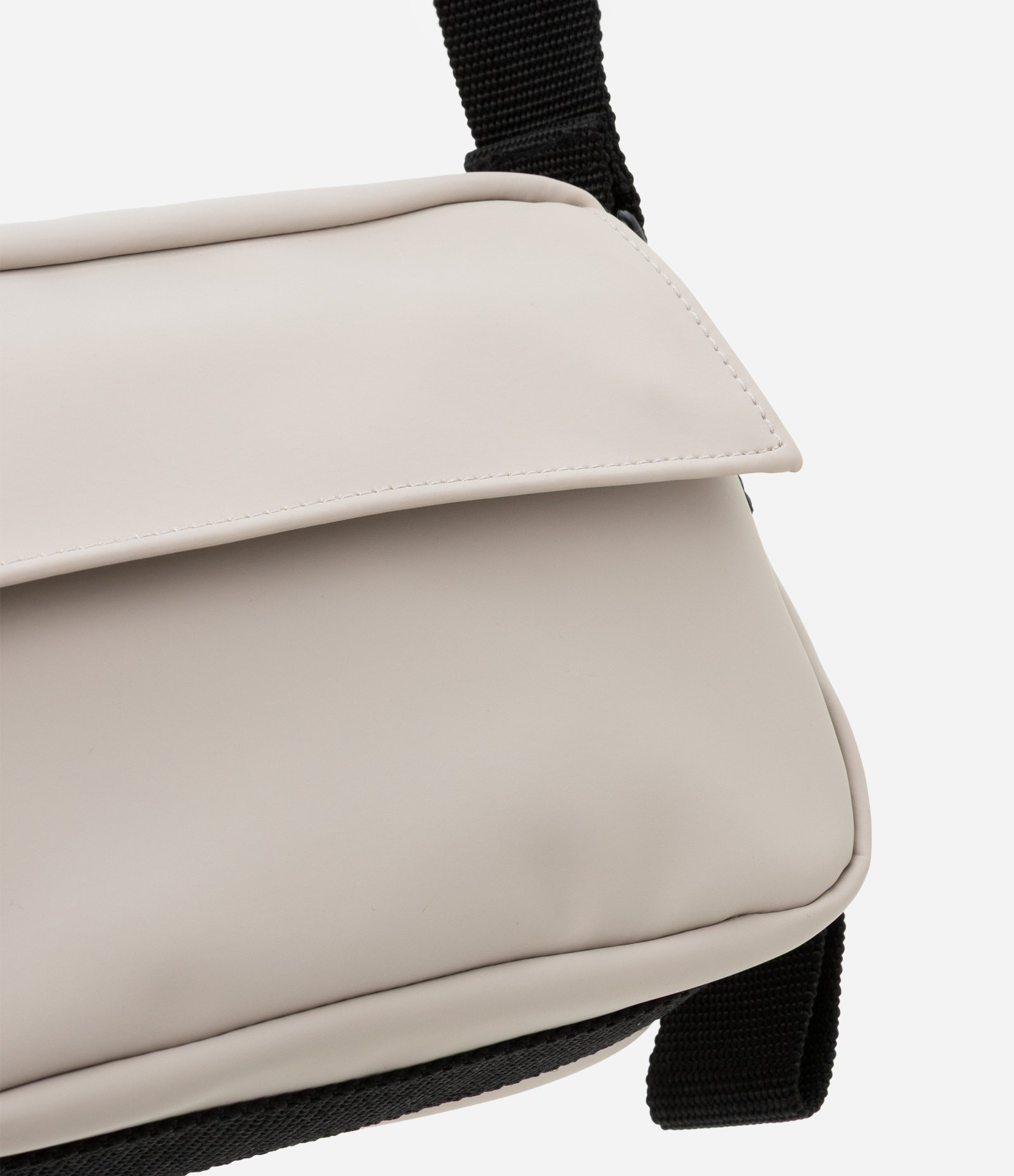 Bolsa Shoulder em Pu com Bolso Branco 5