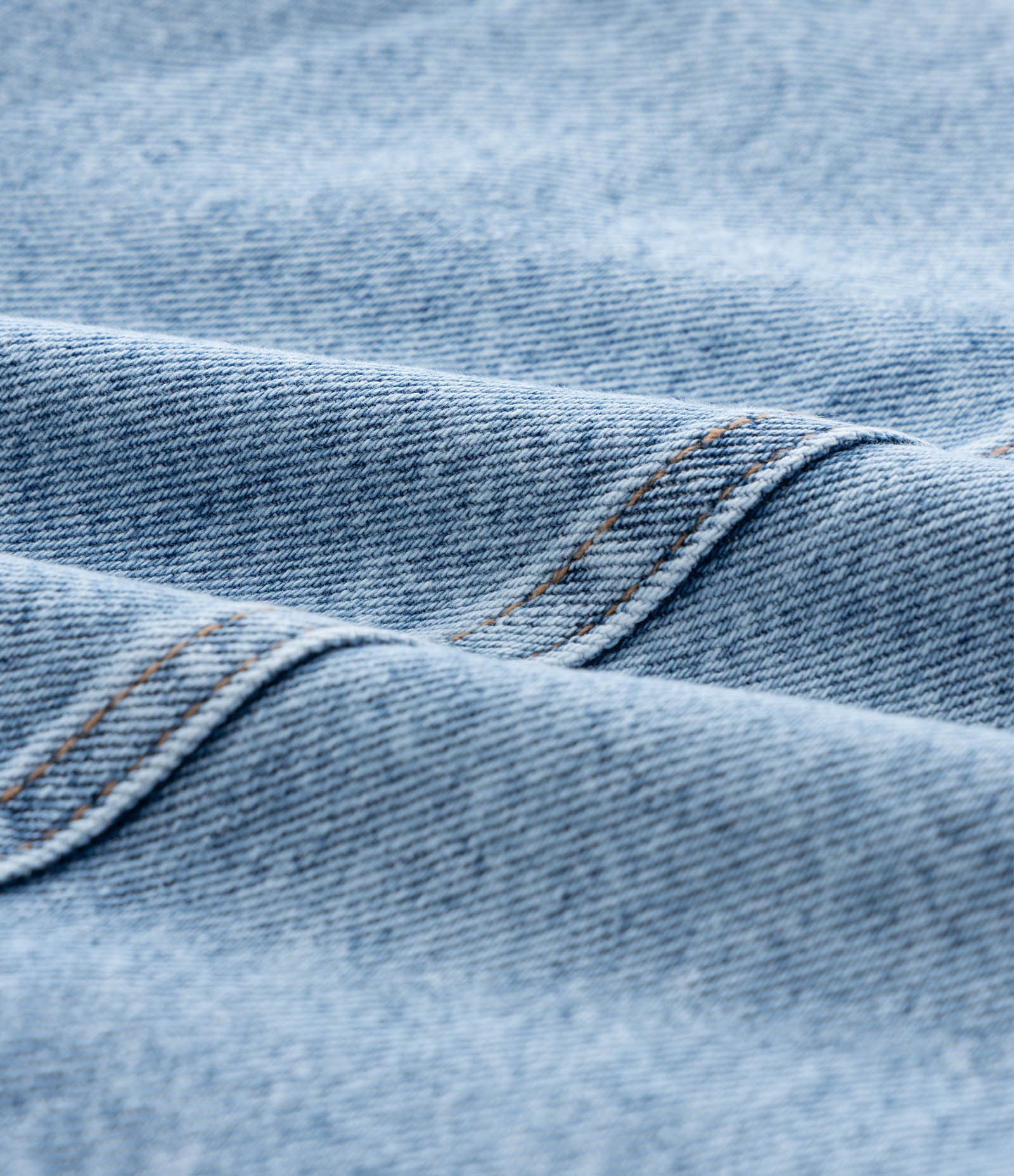 Jardineira Infantil em Jeans com Estampa Bordada de Mini Ícones e Frufru- Tam 1 a 6 Anos Azul 4