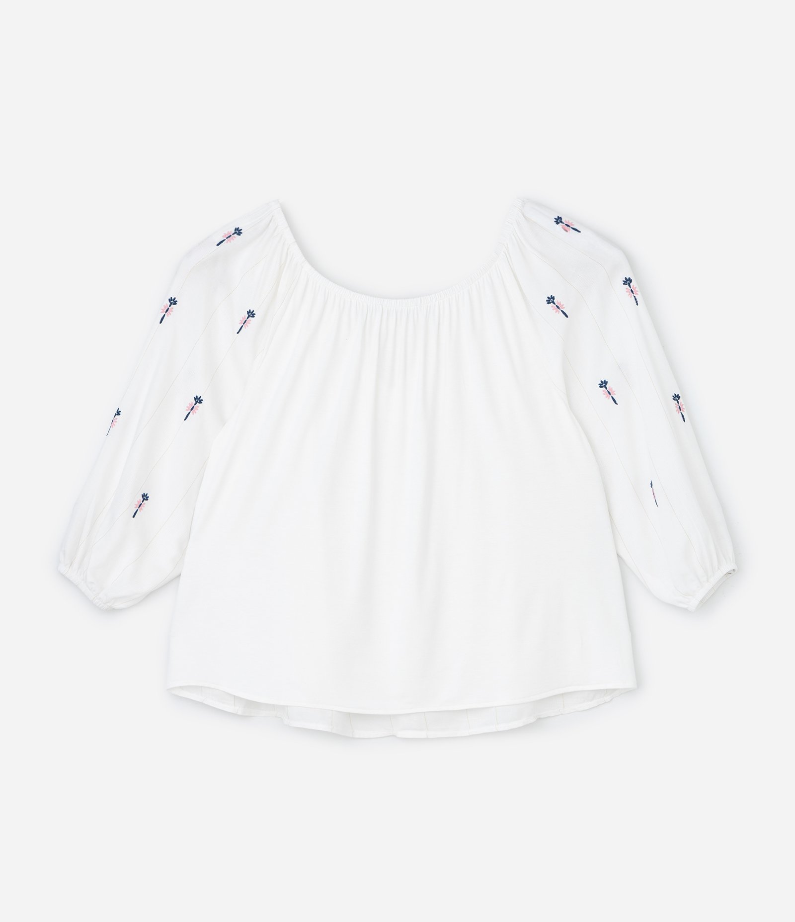 Blusa Bata em Viscose com Listras Discretas e Bordado de Flor Curve & Plus Size Branco 5