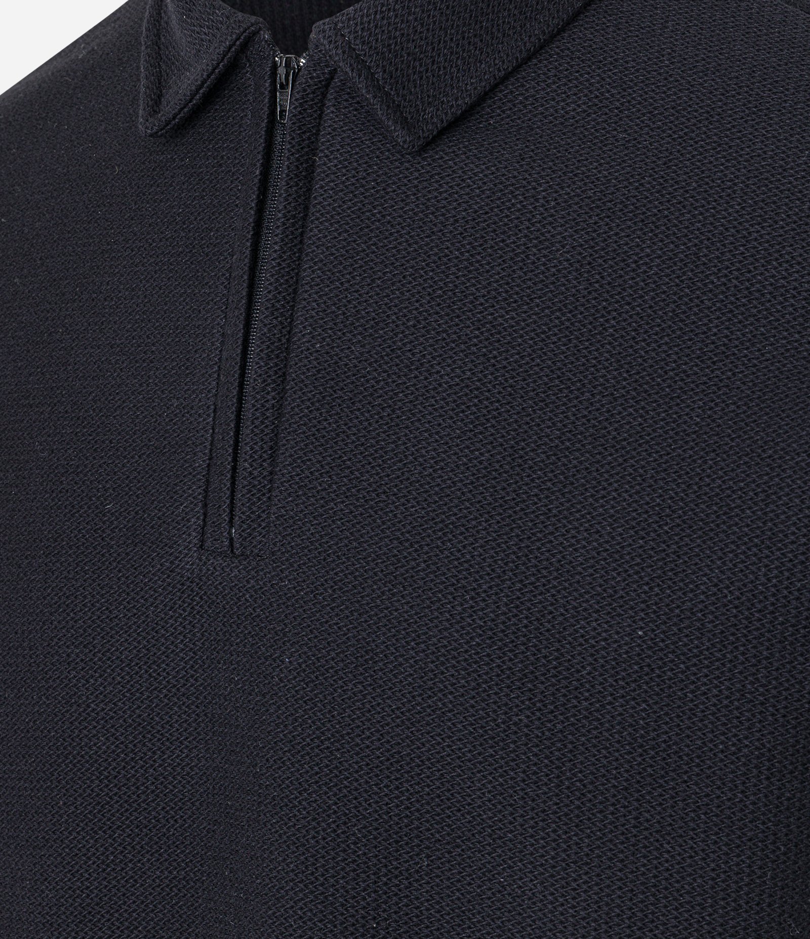 Camisa Polo Slim Texturizada com Zíper na Gola Preto 7