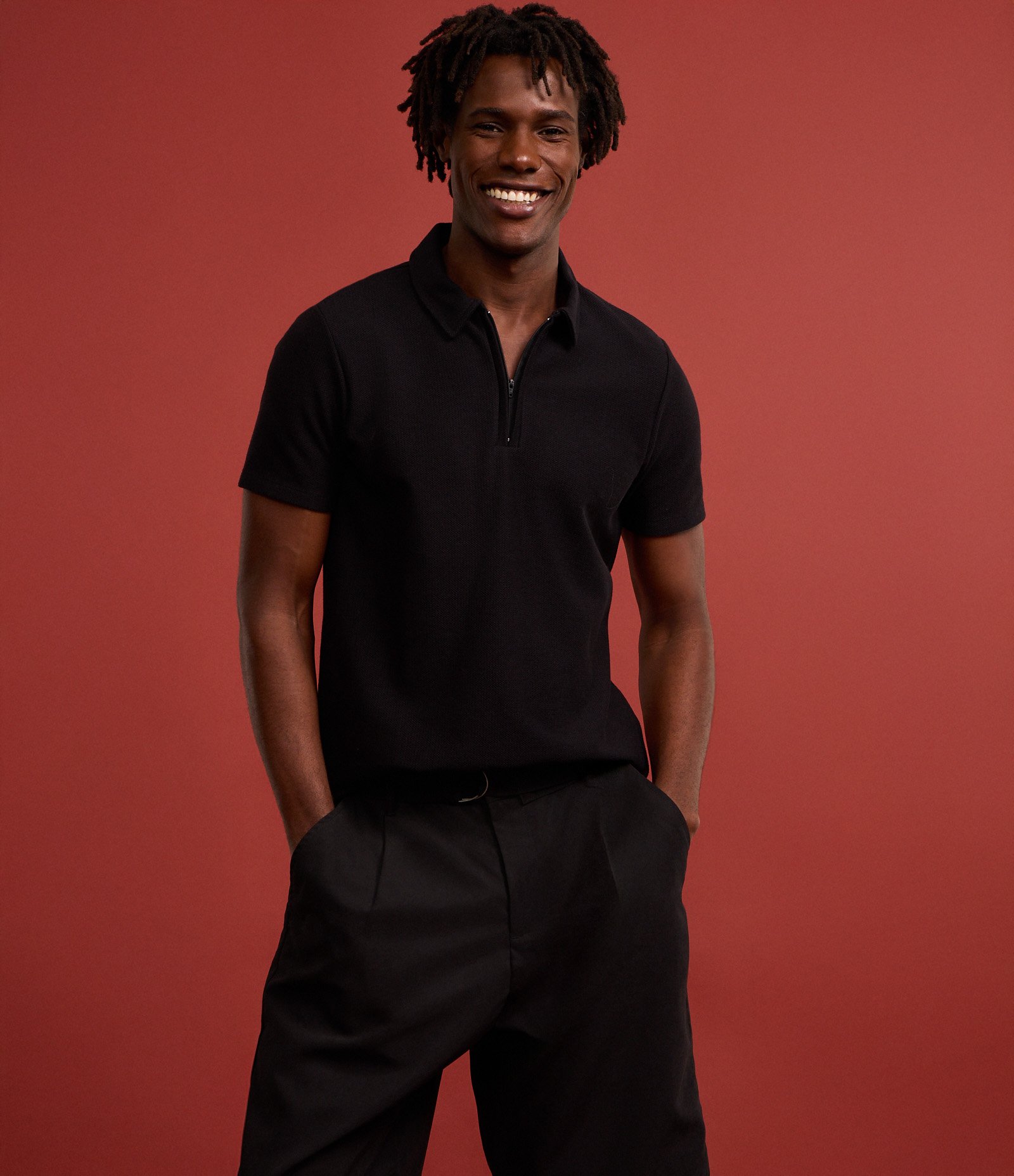 Camisa Polo Slim Texturizada com Zíper na Gola Preto 1