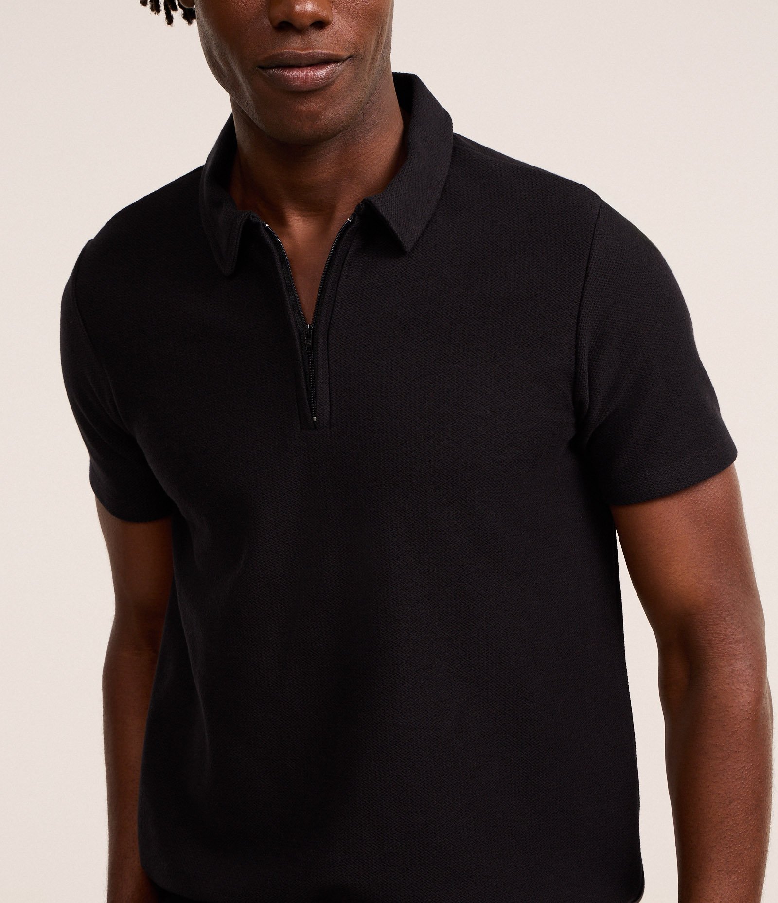 Camisa Polo Slim Texturizada com Zíper na Gola Preto 3