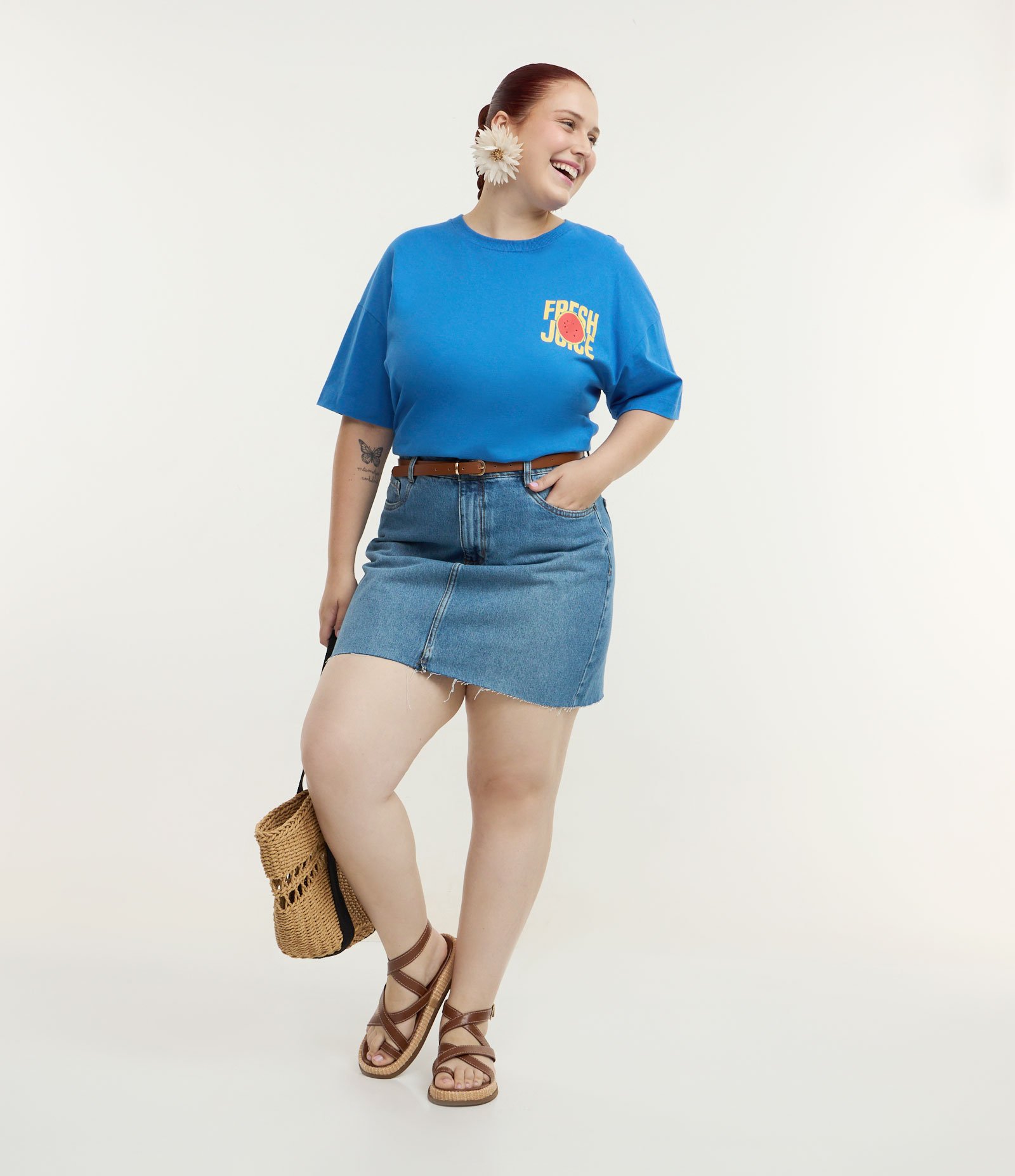 Saia Curta em Jeans com Fenda e Barra a Fio Curve & Plus Size Azul 1