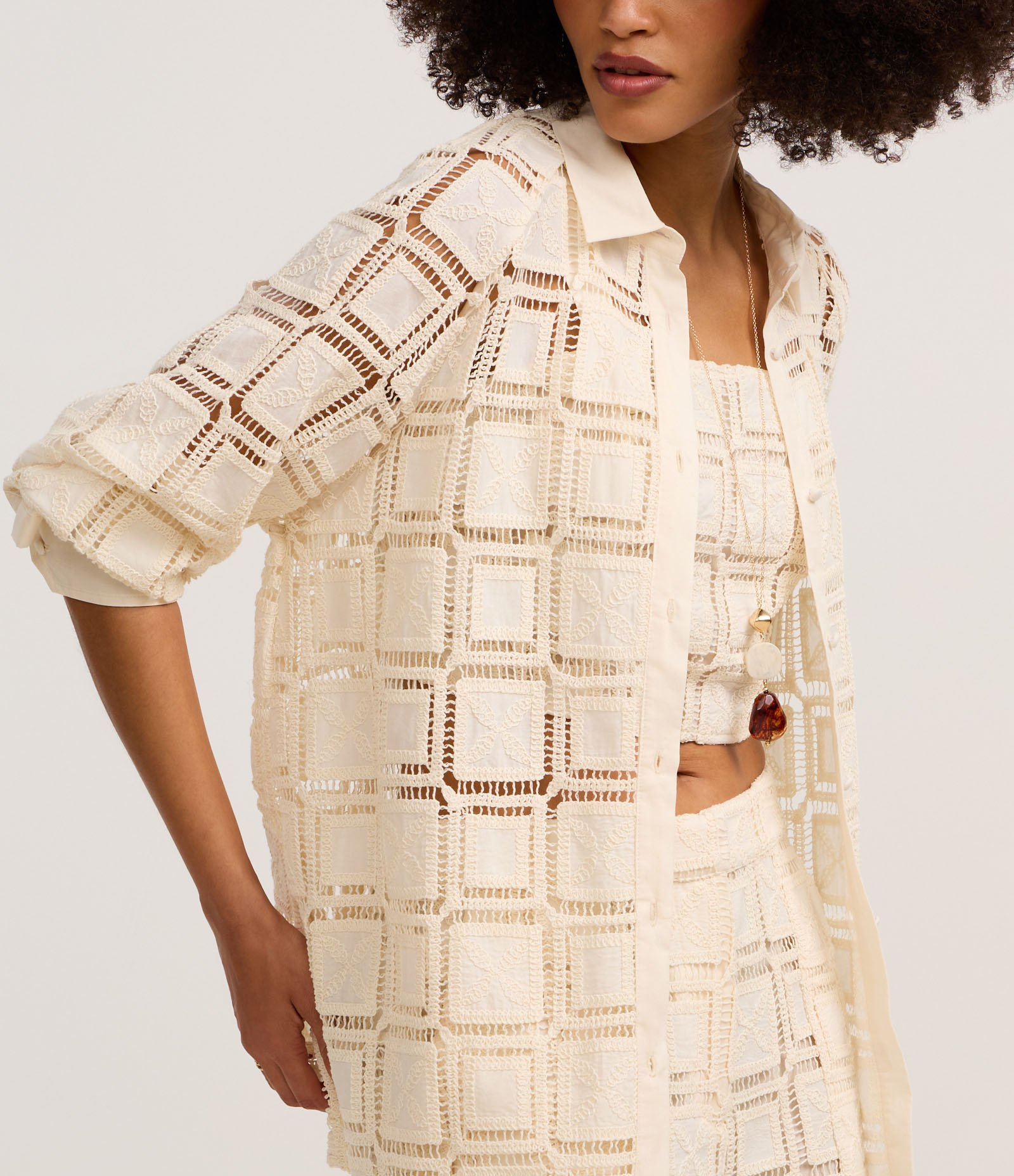 Camisa em Laise Quadriculado com Botões Forrados Off White 4