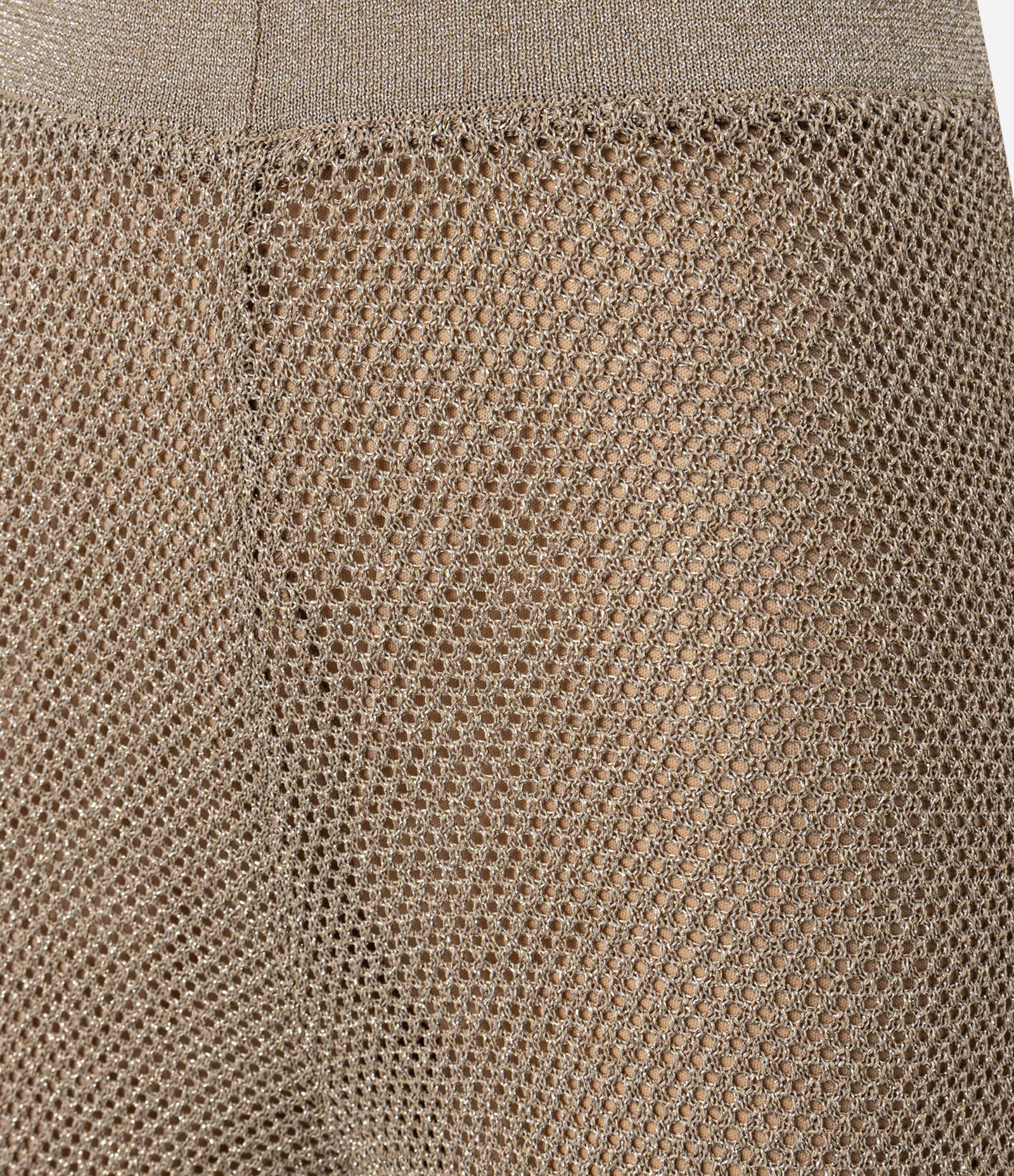 Calça Reta em Tricô com Ponto Aberto e Fio Metalizado Dourado 6