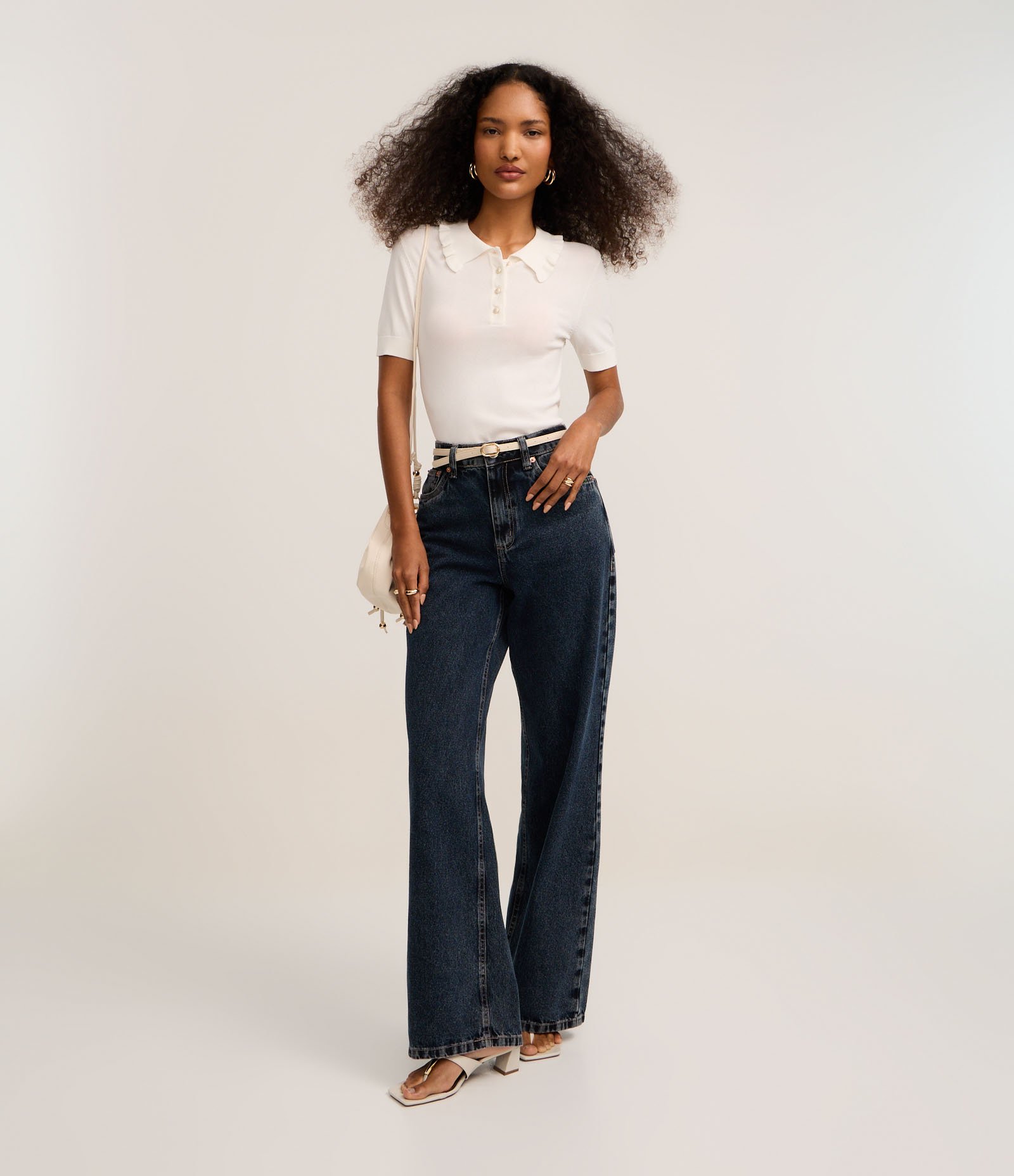 Blusa em Tricô com Pregas na Gola Polo Branco 2