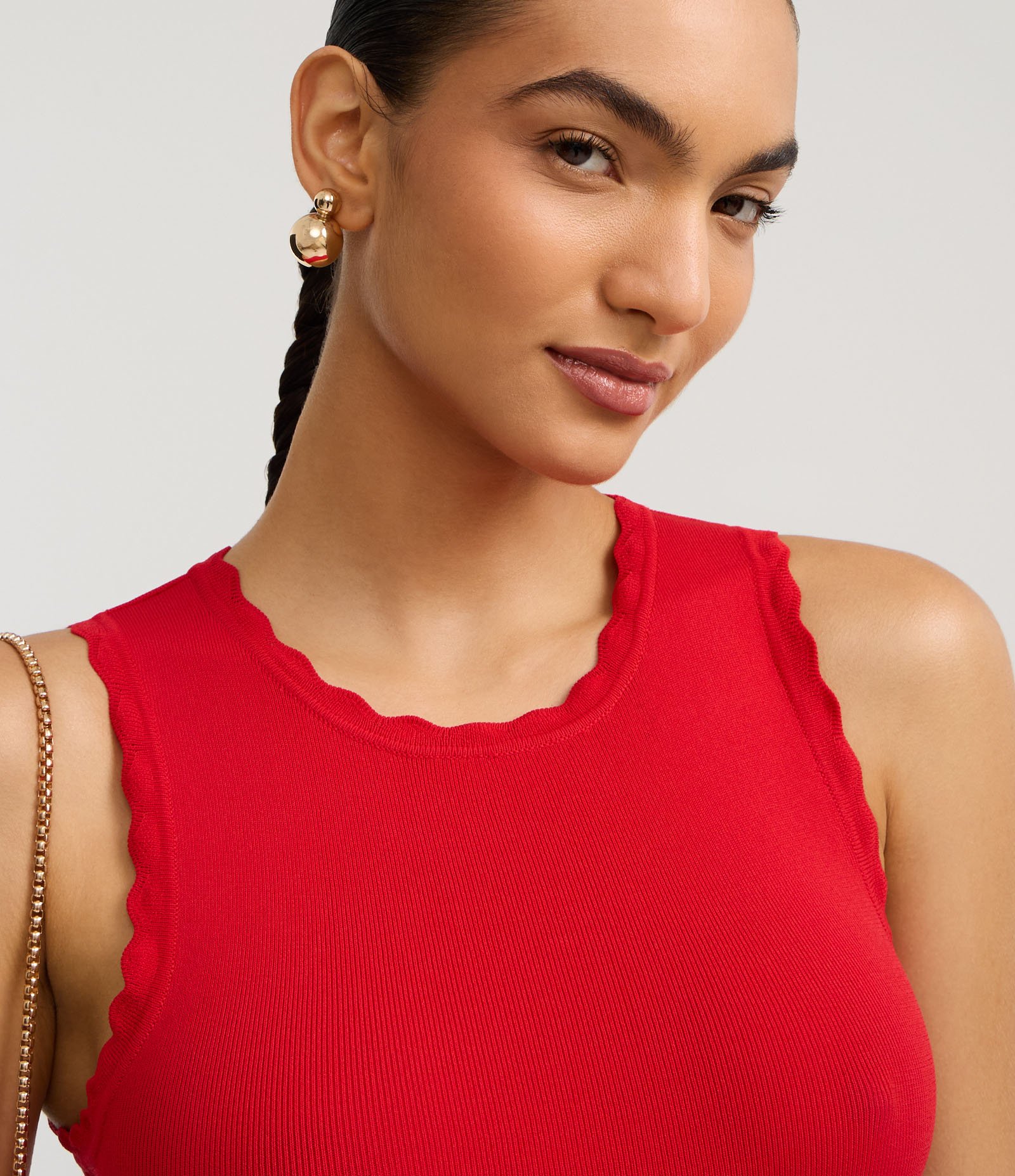 Blusa em Tricô com Efeito Nuvem na Gola e Cava Vermelho 4