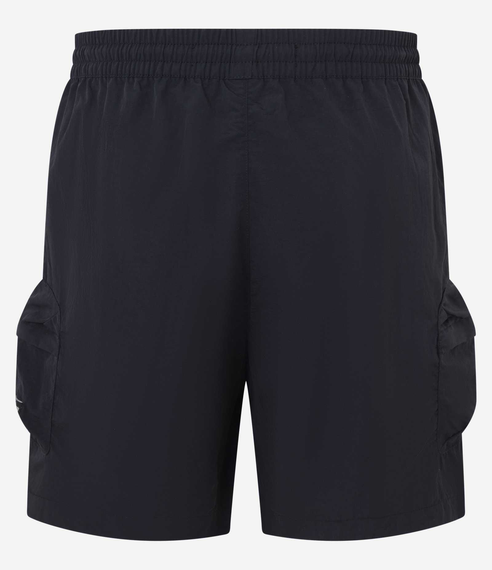 Bermuda Cargo Lisa em Tecido Tecnológico Preto 6