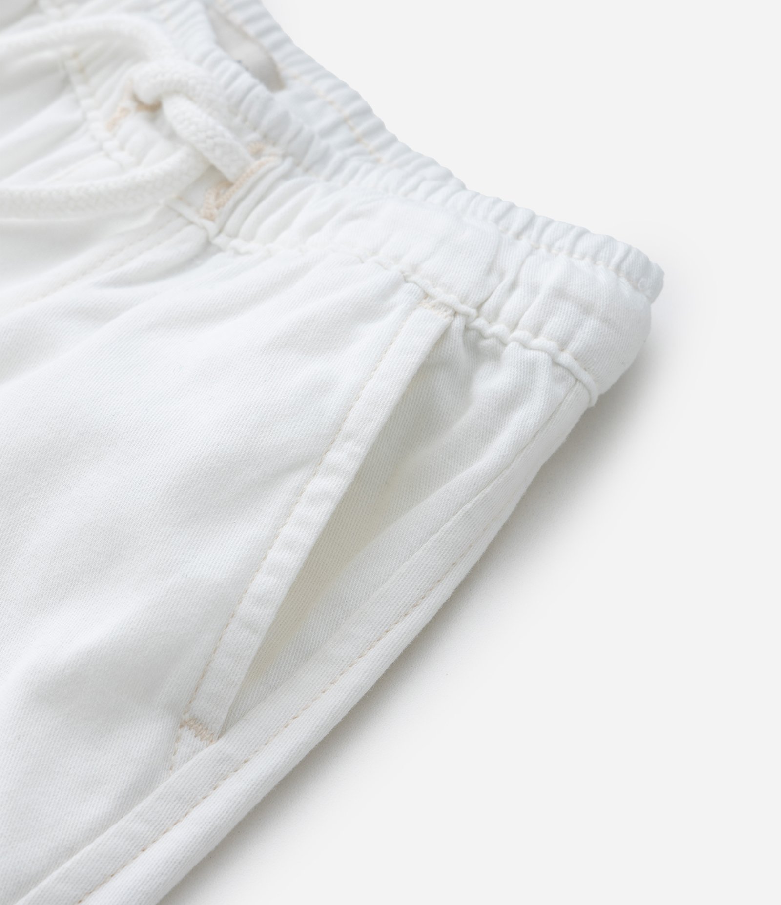 Bermuda Infantil em Sarja com Barra Dobrada - Tam 1 a 6 Anos Branco 6