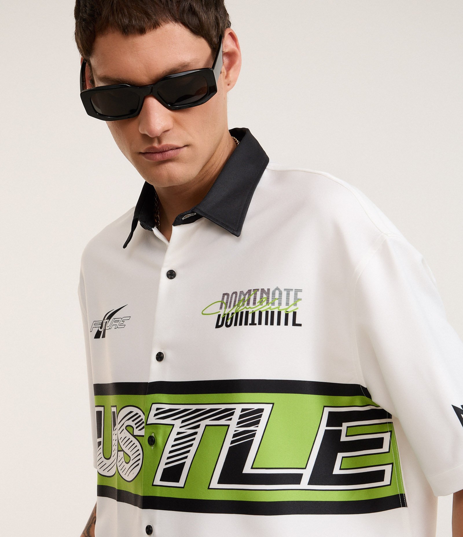 Camisa Oversized em Tricoline com Gola Contrastante e Estampa Hustle Branco 7