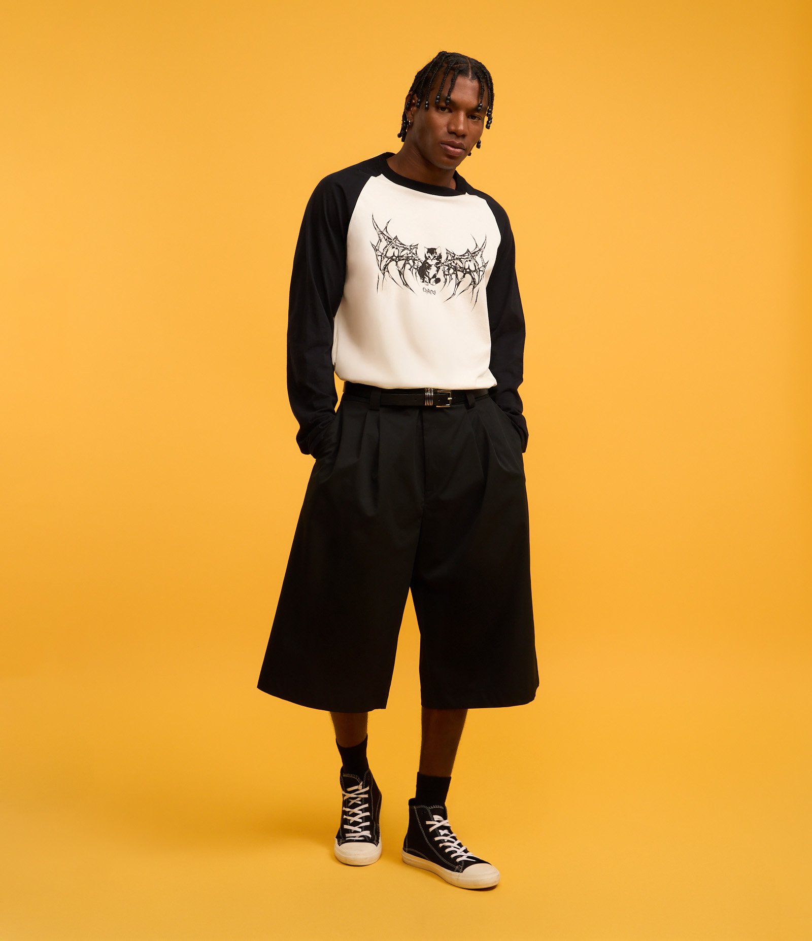 Camiseta Comfort em Algodão com Estampa de Gato Off White/Preto 2