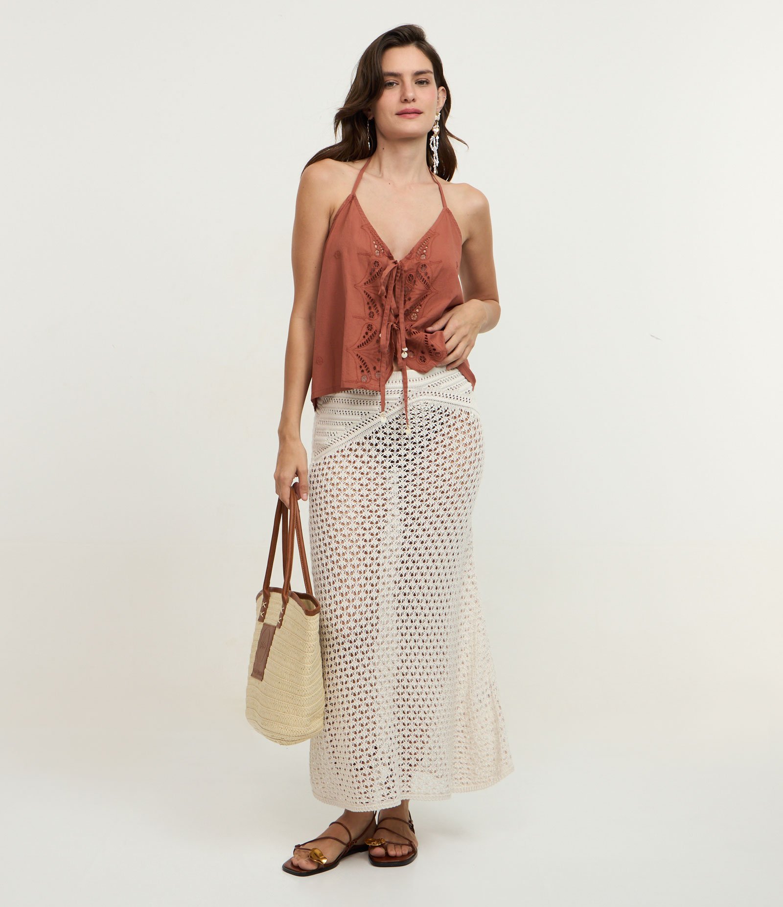 Saída de Praia Colete Frente Única em Laise com Laços Frontais Marrom 3