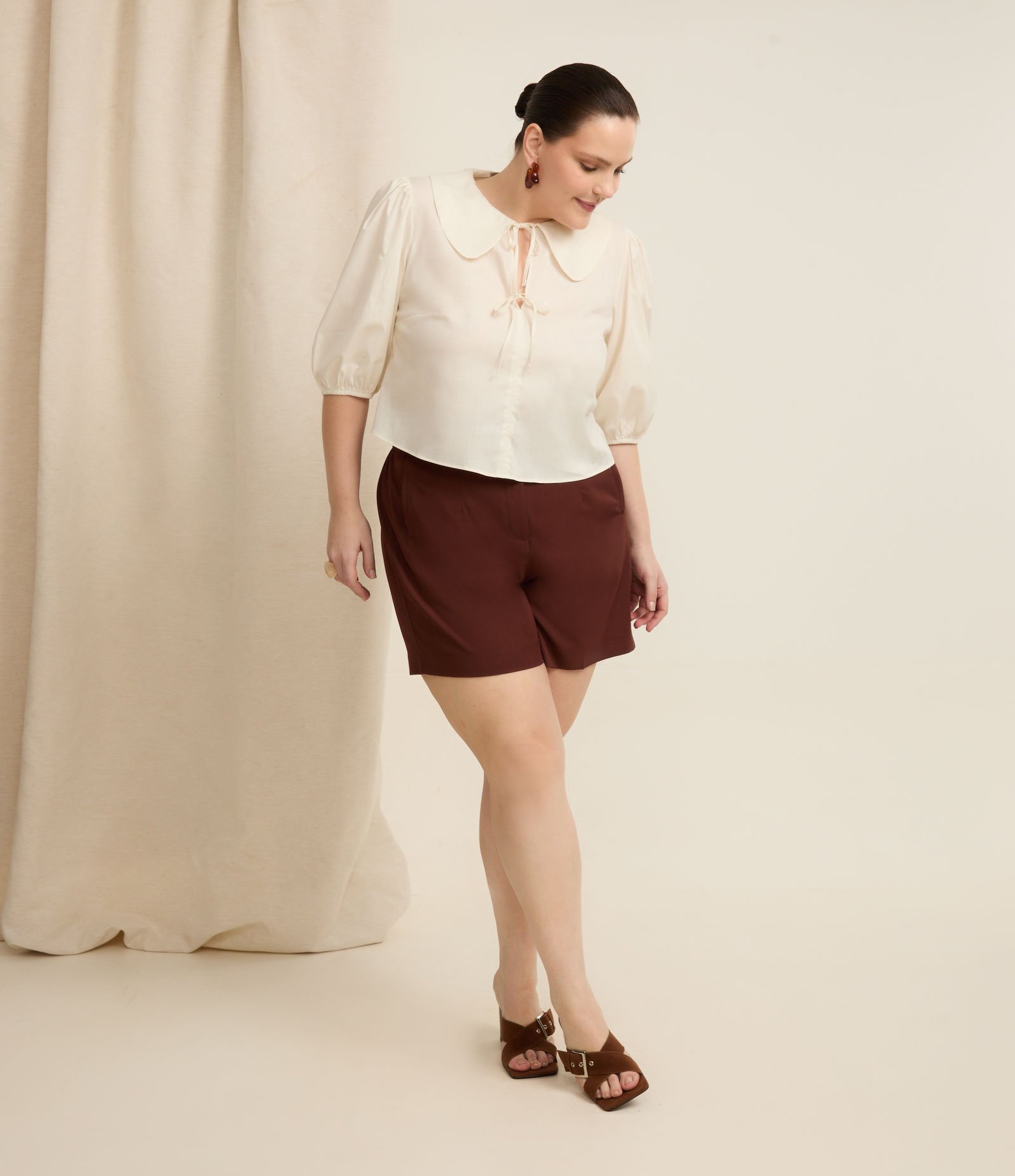 Blusa em Tricoline com Gola Boneca e Laços Curve & Plus Size Branco 3