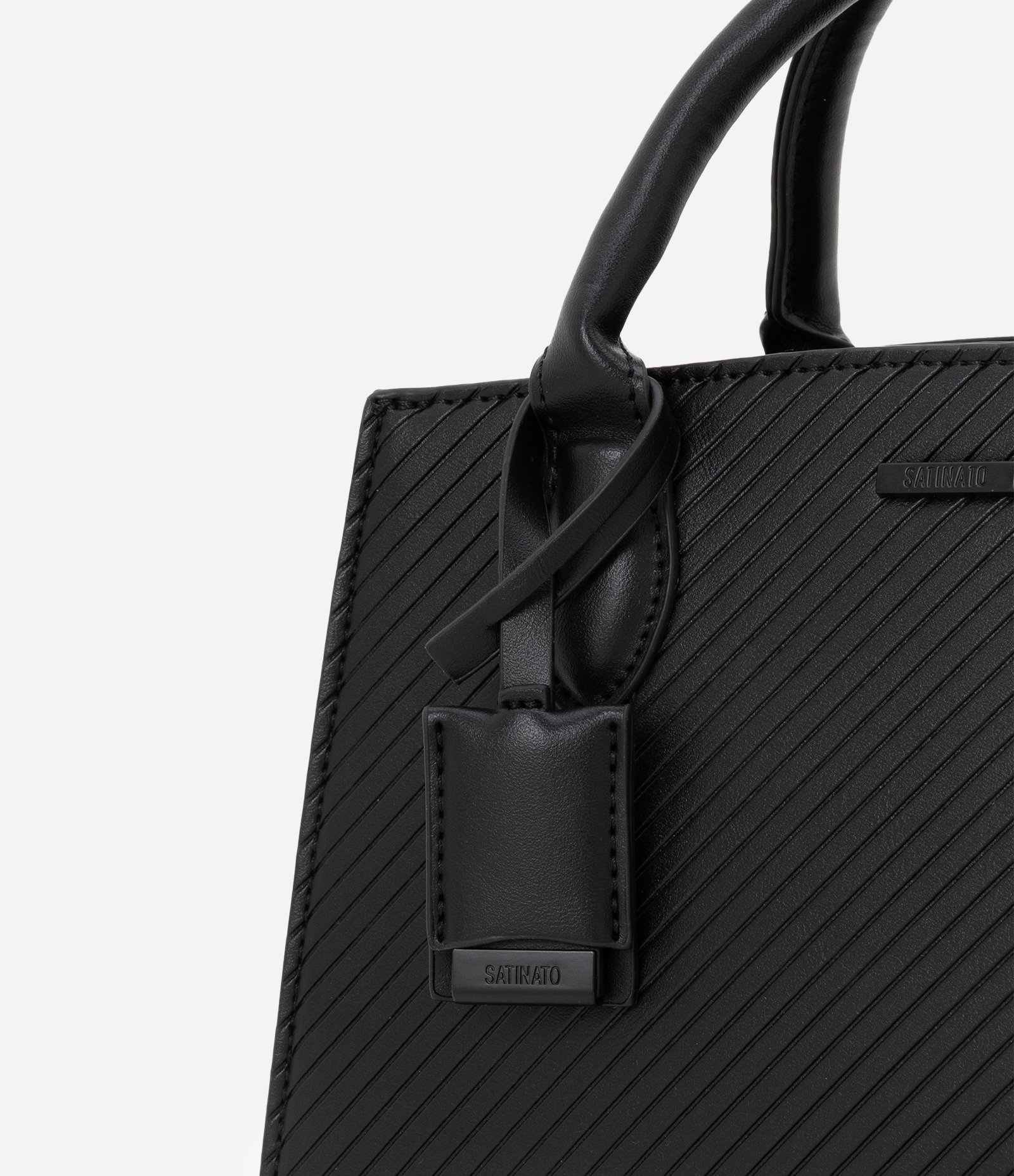 Bolsa Satchel em PU com Alça Longa Removível e Porta Moedas Preto 9